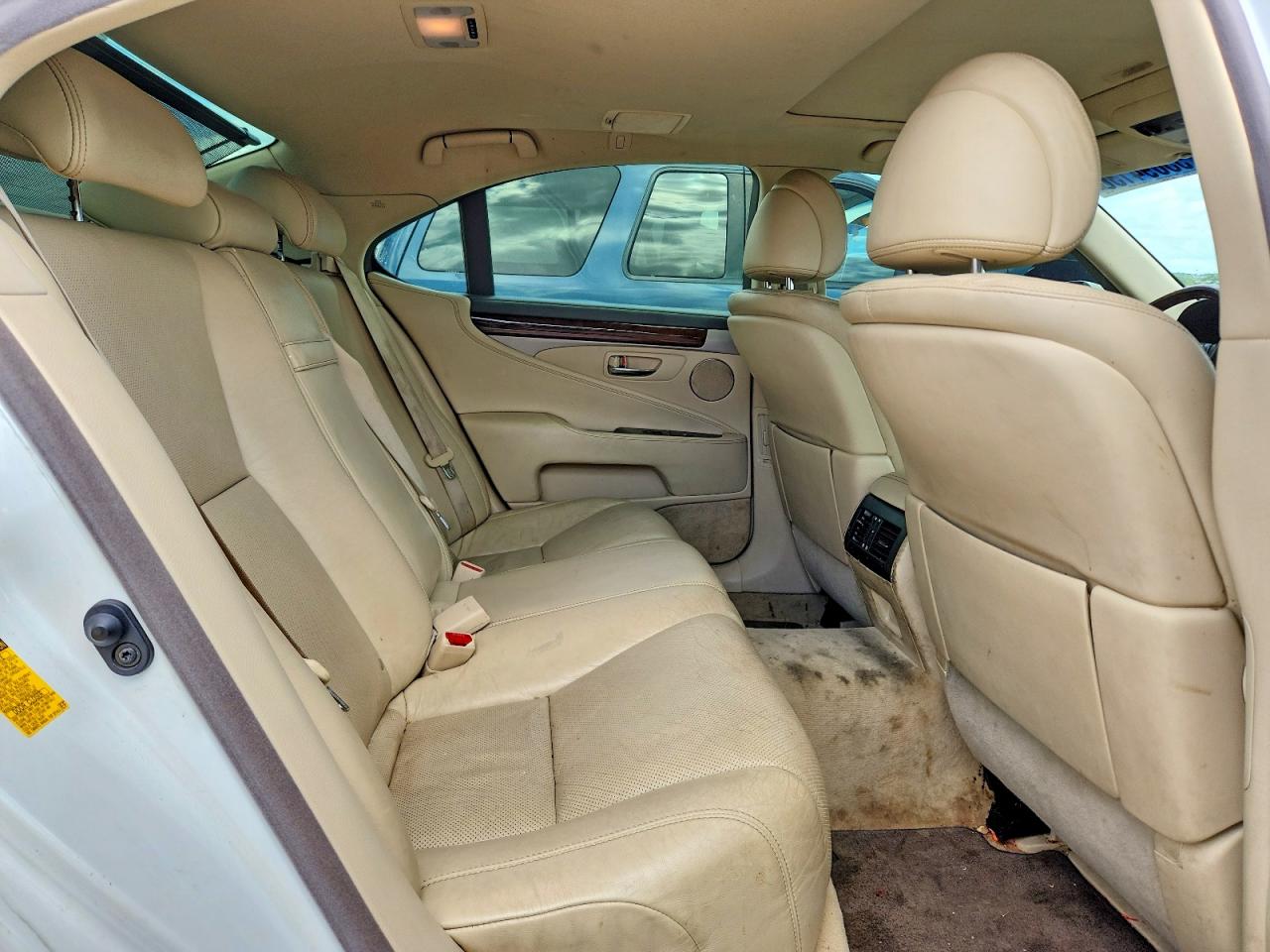 2013 Lexus Ls 460 White vin: JTHBL5EF5D5113931