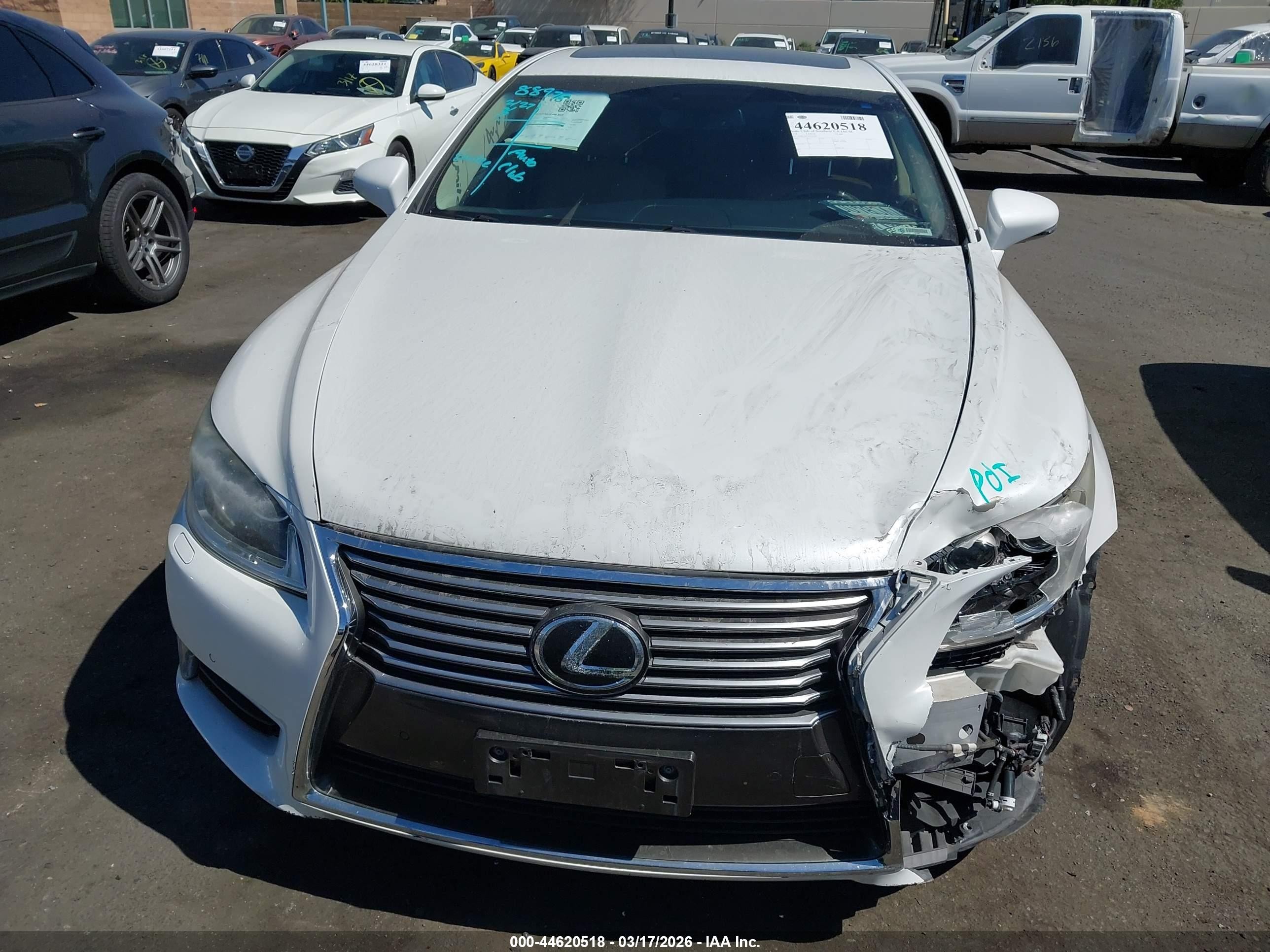 2013 Lexus Ls 460 White vin: JTHBL5EF5D5123505