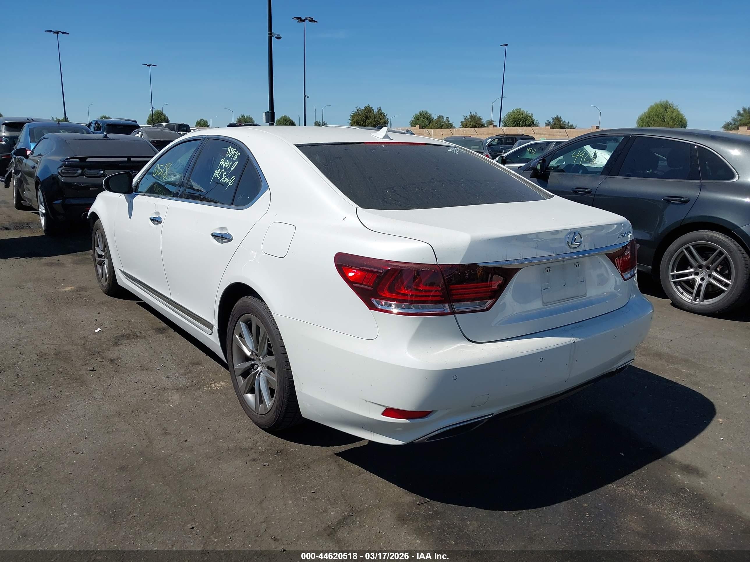 2013 Lexus Ls 460 White vin: JTHBL5EF5D5123505