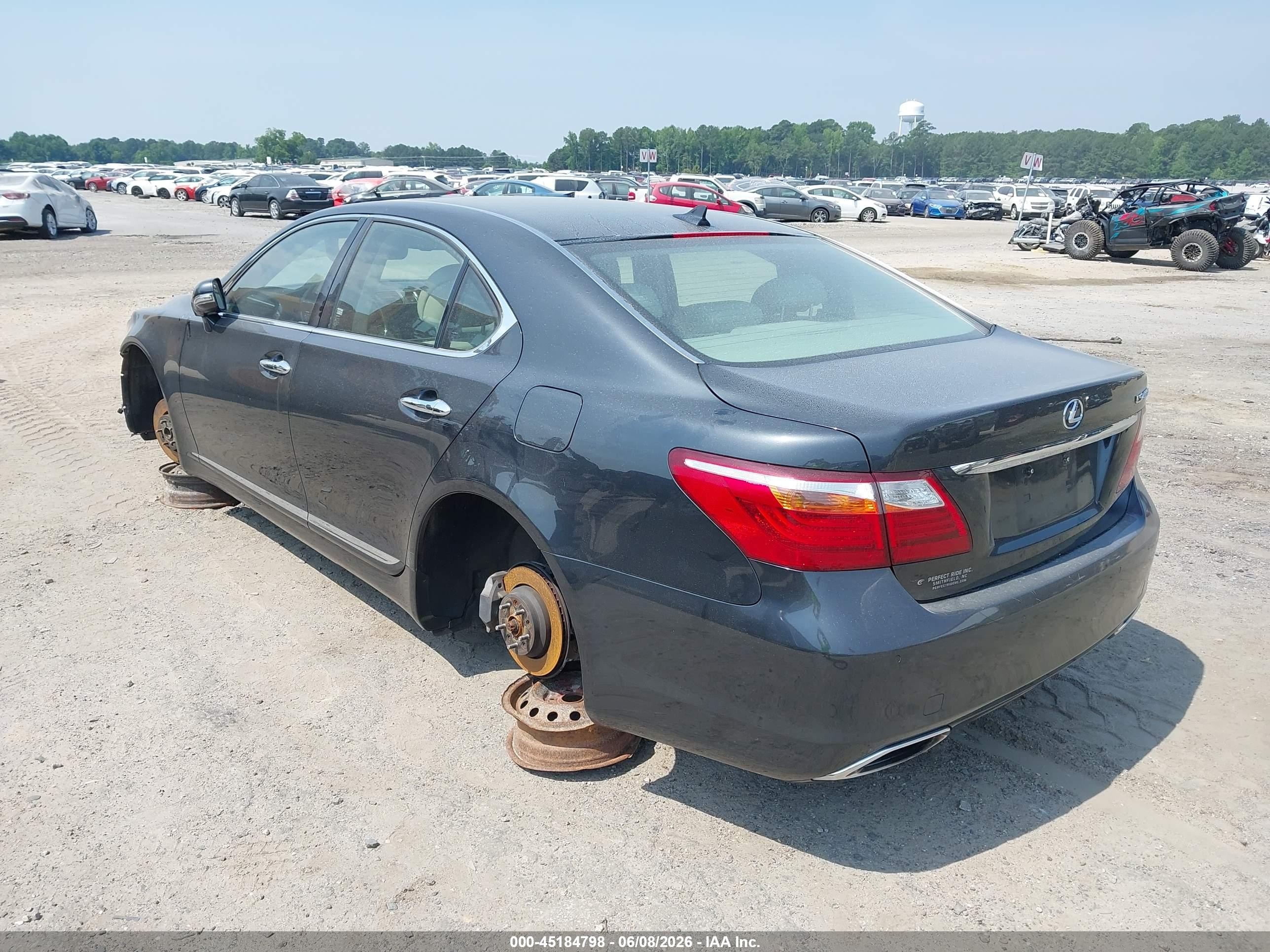 2011 Lexus Ls 460   Gray vin: JTHBL5EF6B5106659