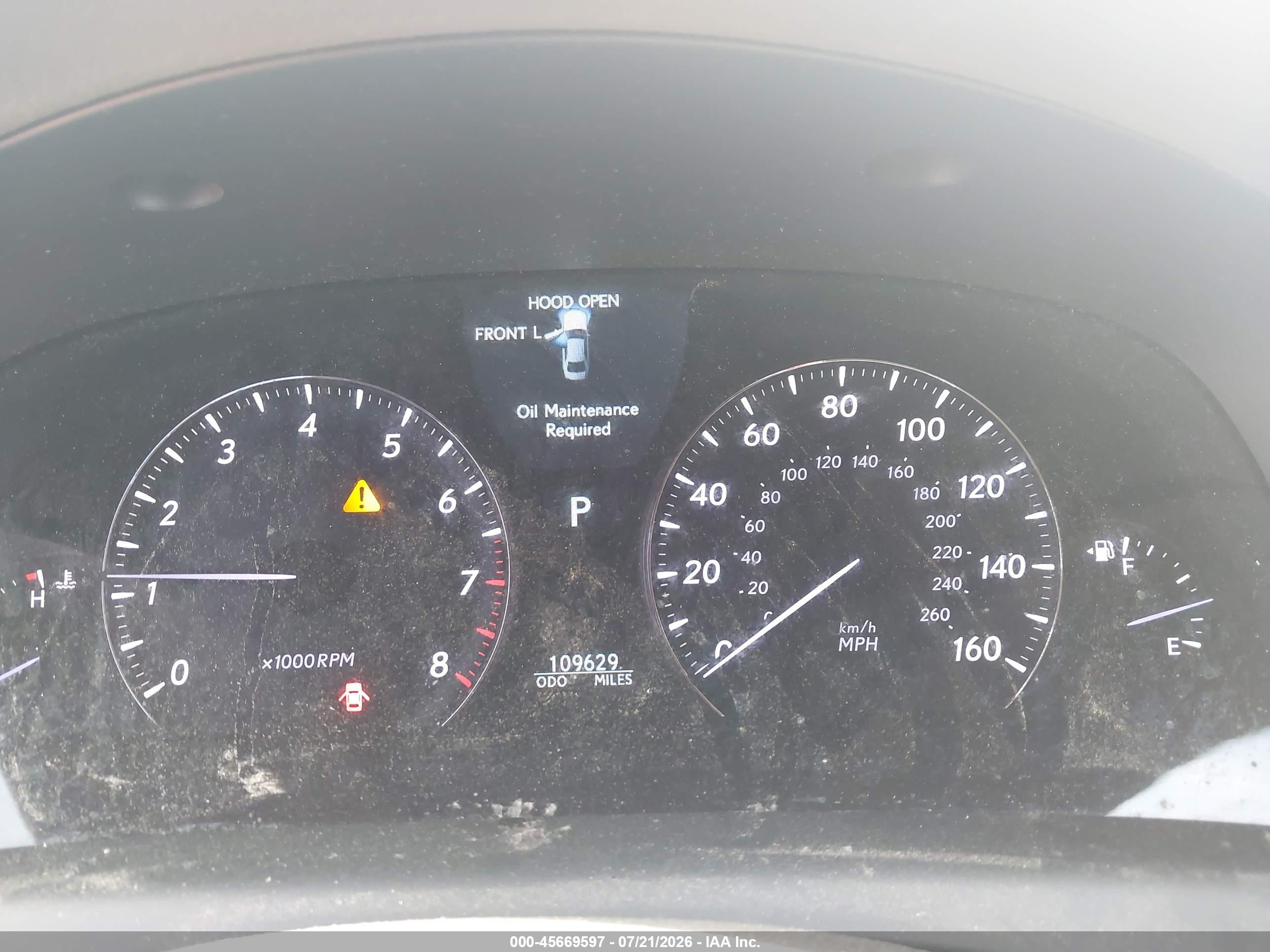 2011 Lexus Ls 460   White vin: JTHBL5EF6B5107150