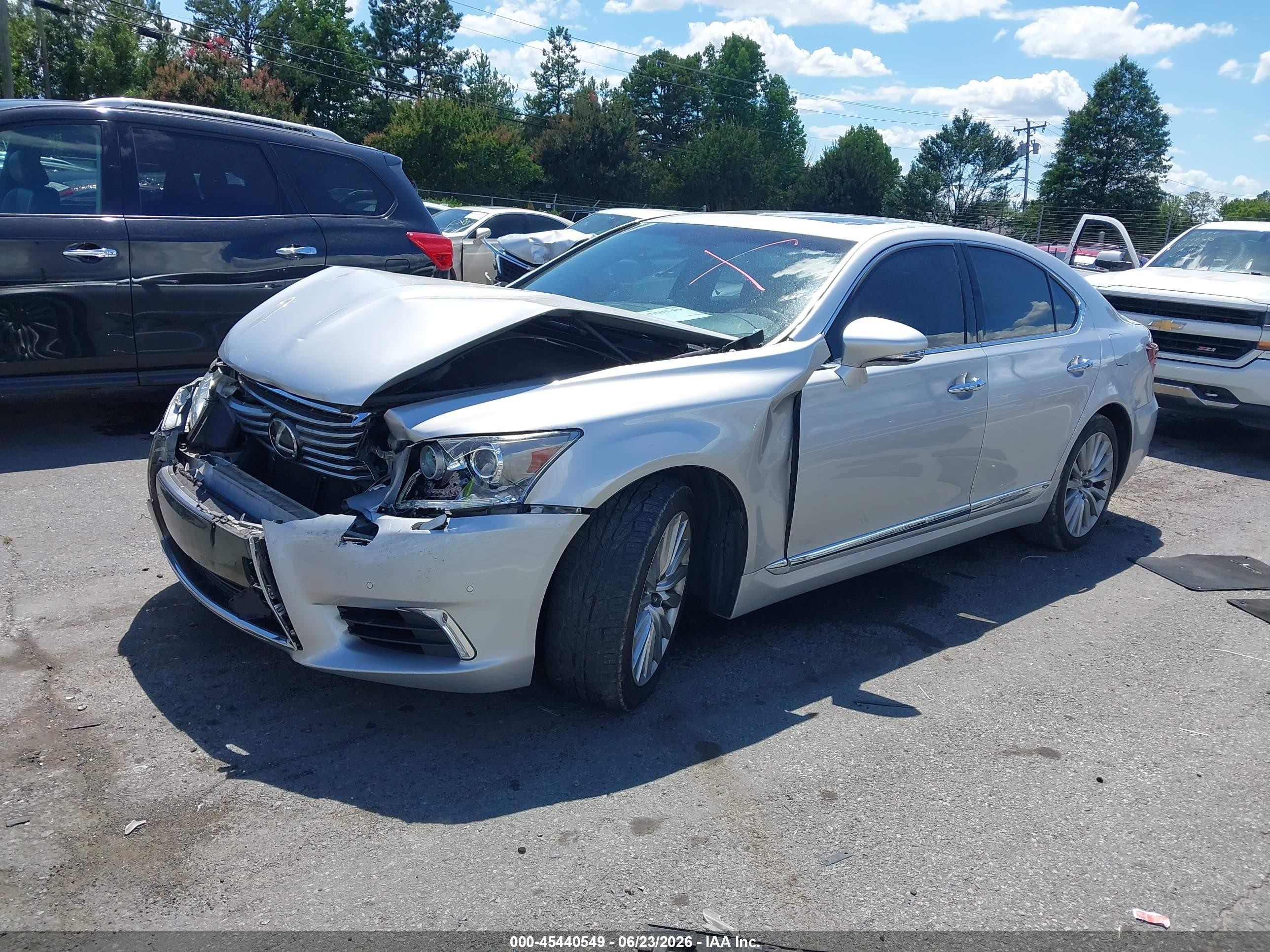 2014 Lexus Ls 460   Silver vin: JTHBL5EF6E5129198