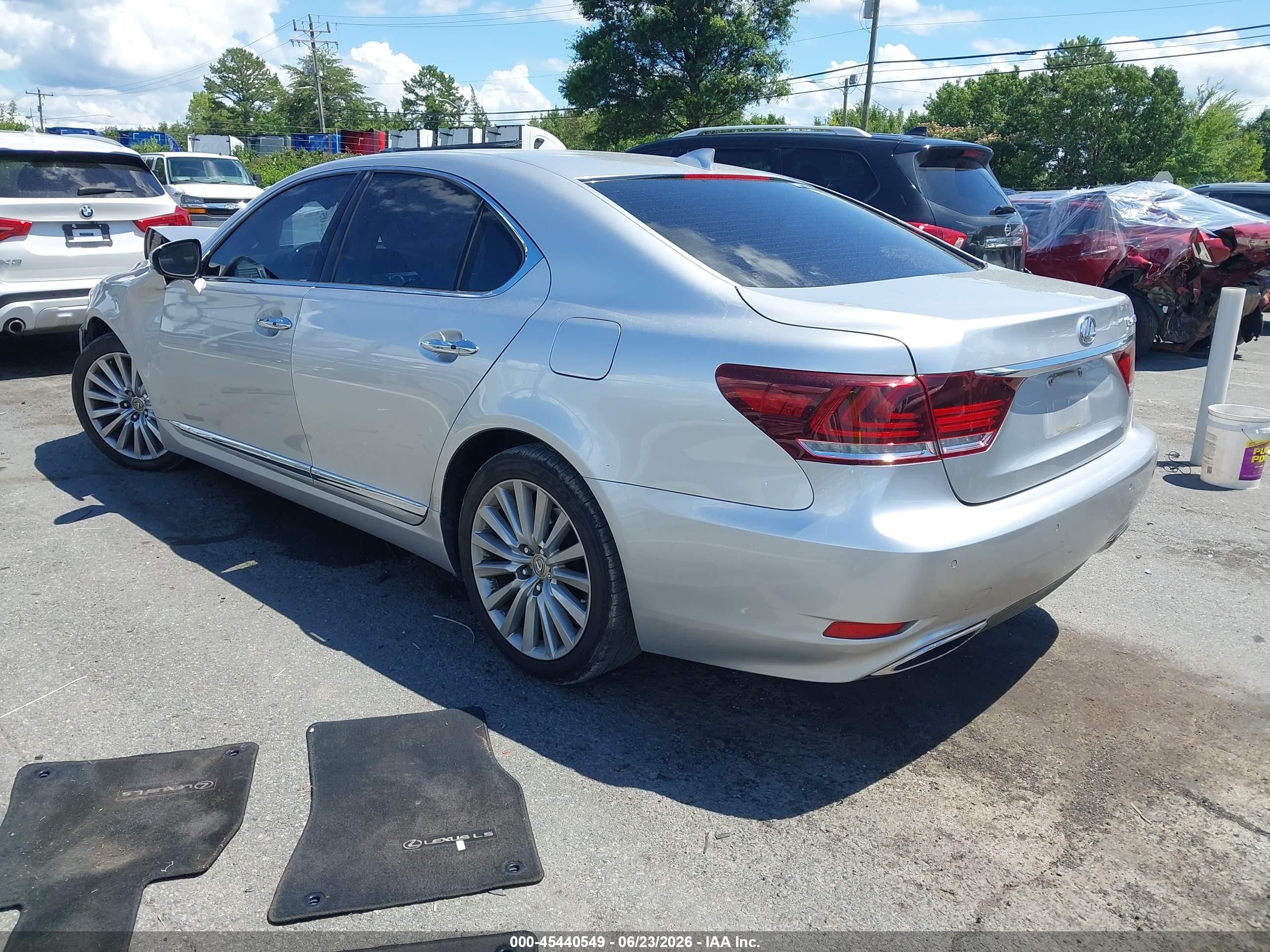 2014 Lexus Ls 460   Silver vin: JTHBL5EF6E5129198