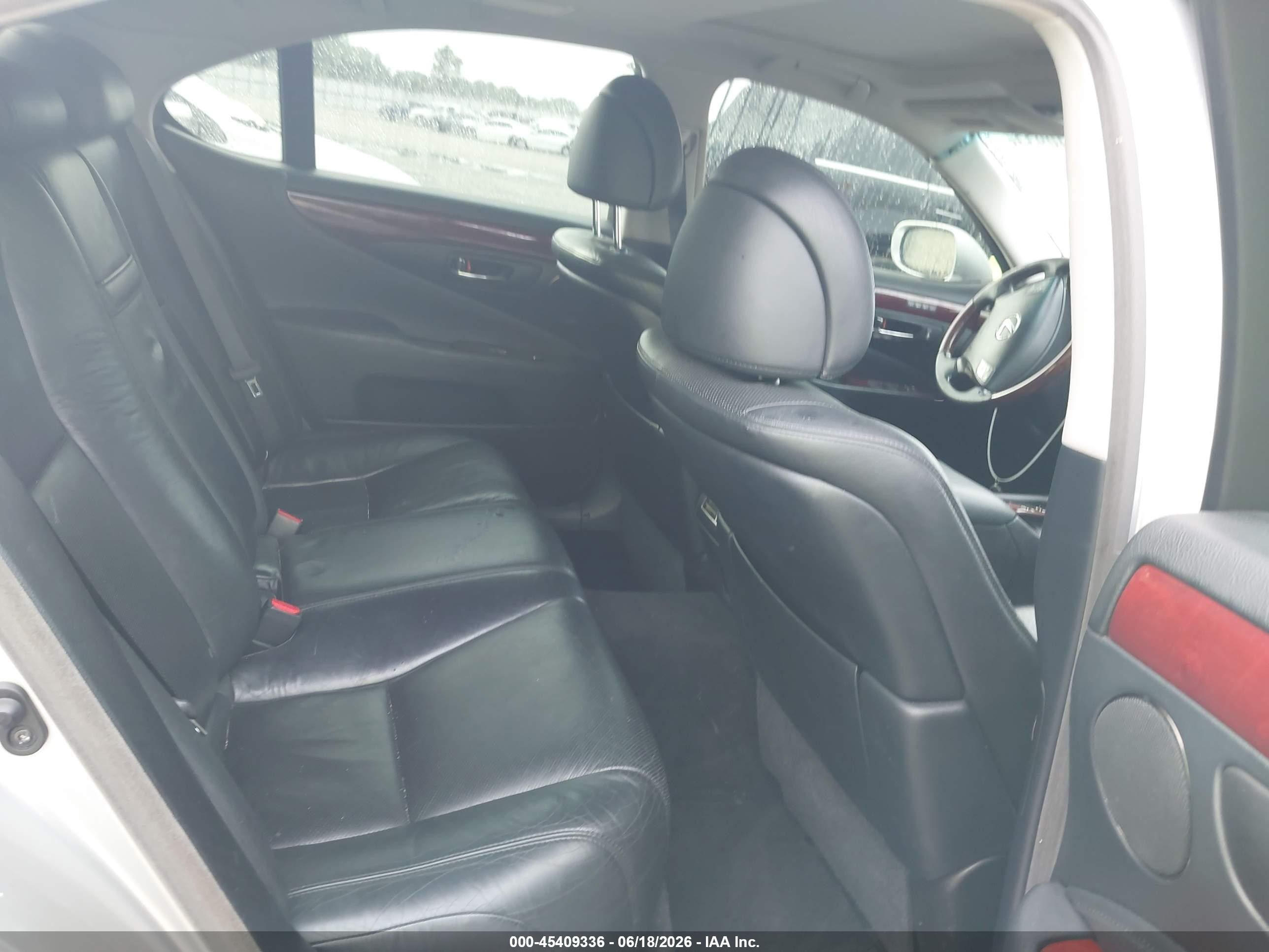 2010 Lexus Ls 460   Silver vin: JTHBL5EF7A5092558