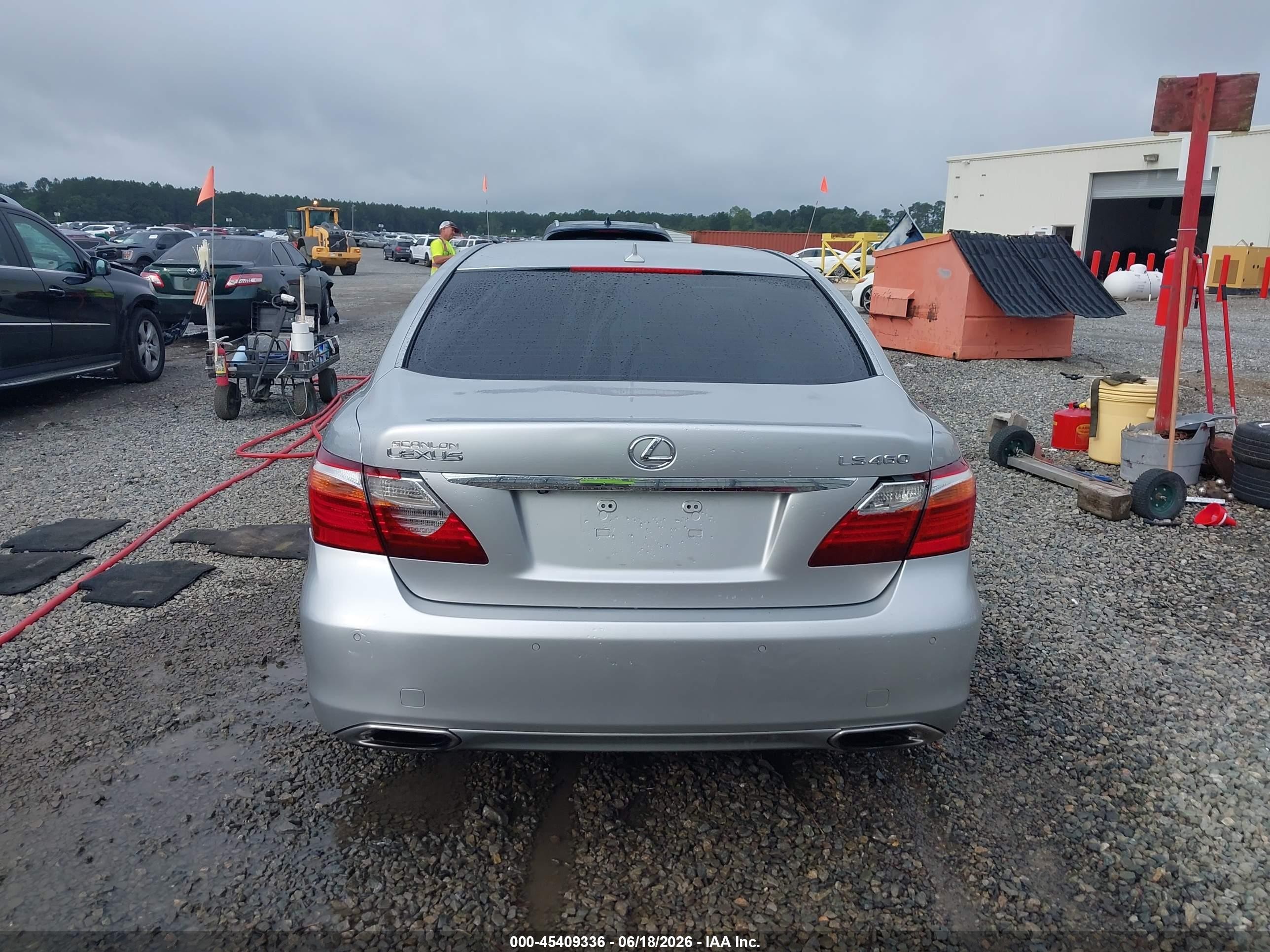 2010 Lexus Ls 460   Silver vin: JTHBL5EF7A5092558