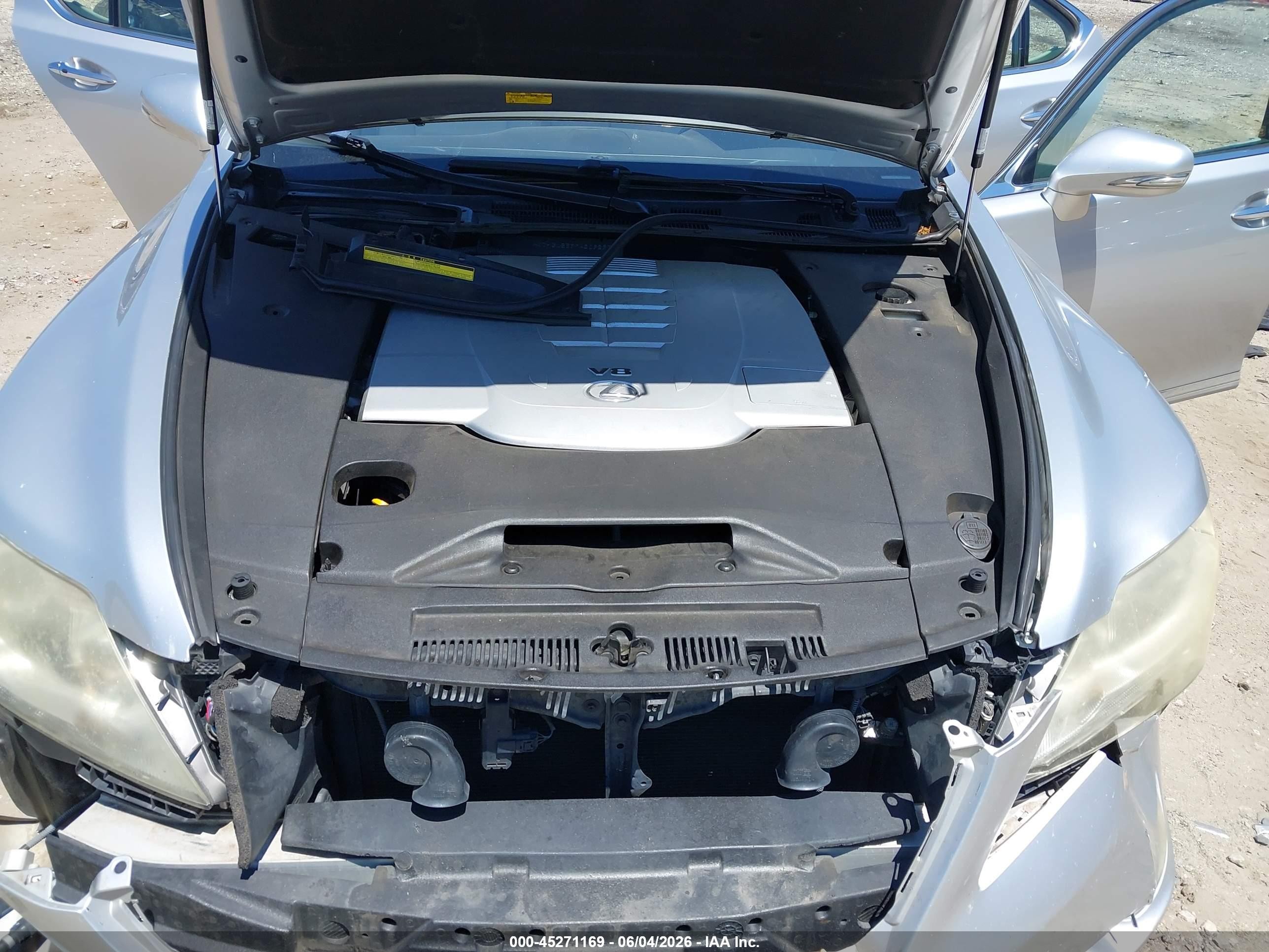 2010 Lexus Ls 460   Silver vin: JTHBL5EF7A5092978