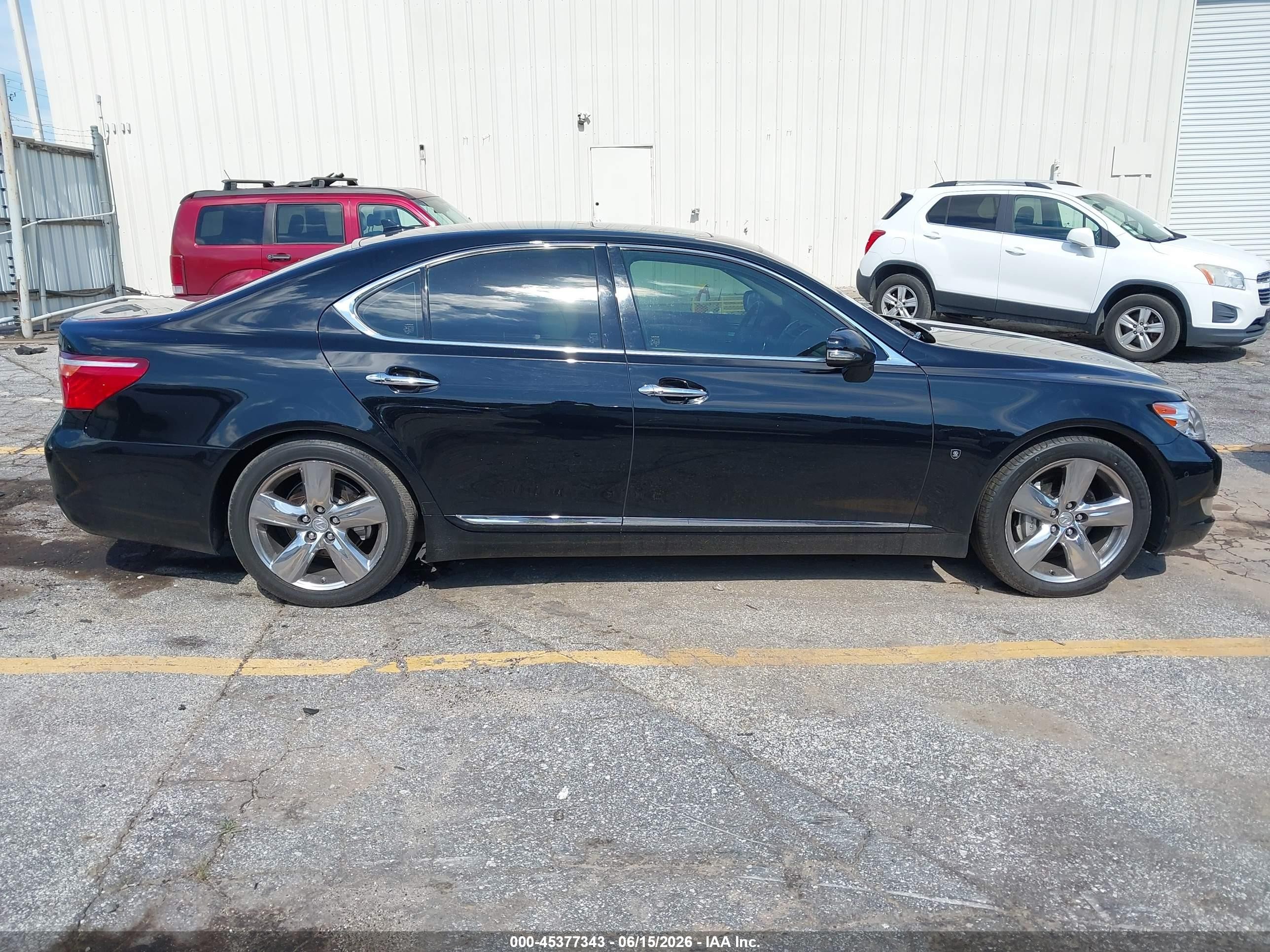 2010 Lexus Ls 460   Gray vin: JTHBL5EF7A5094634