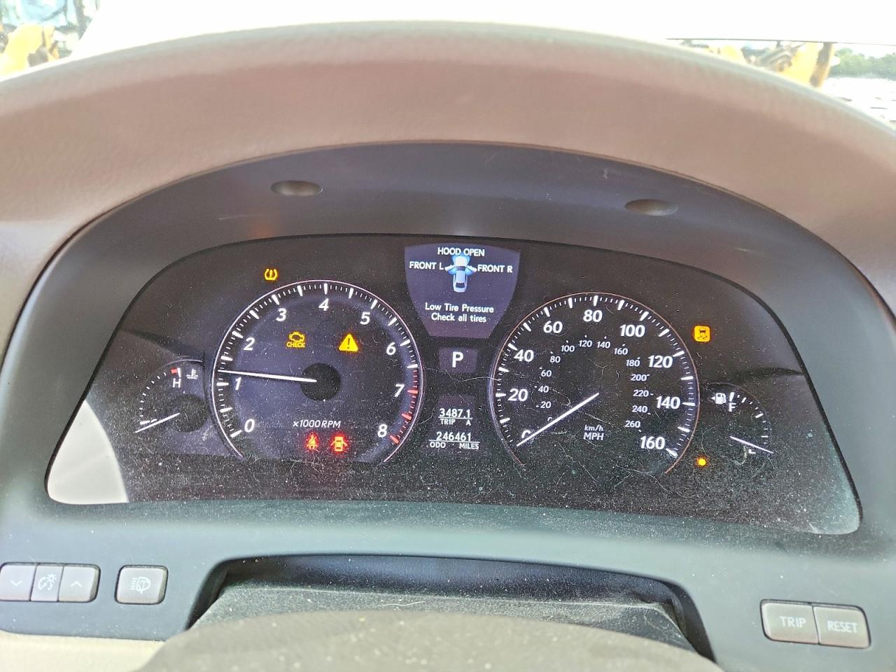 2010 Lexus Ls 460 Бежевый vin: JTHBL5EF7A5100576