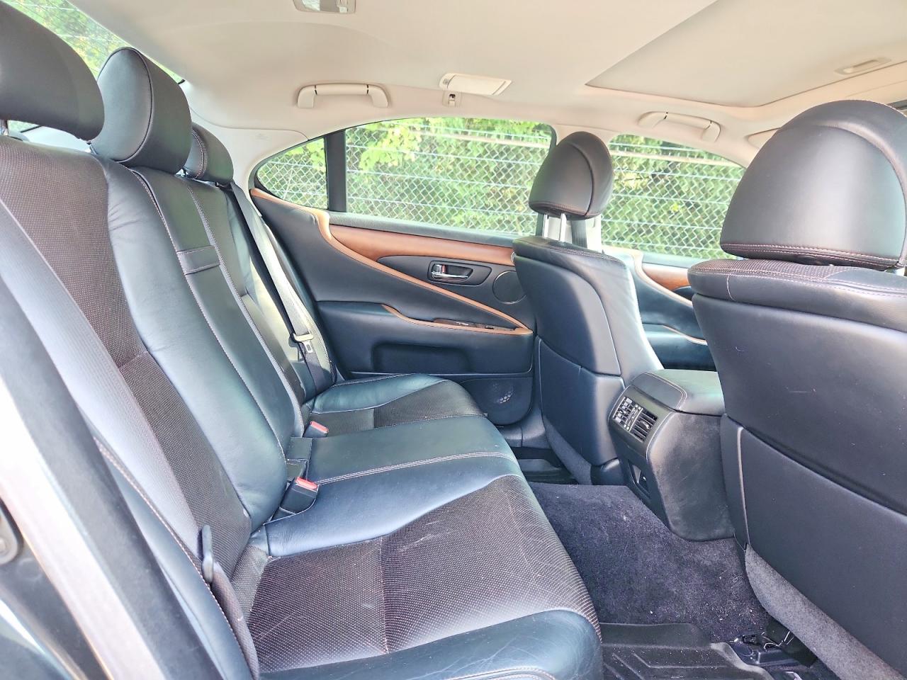 2011 Lexus Ls 460 Charcoal vin: JTHBL5EF7B5102247