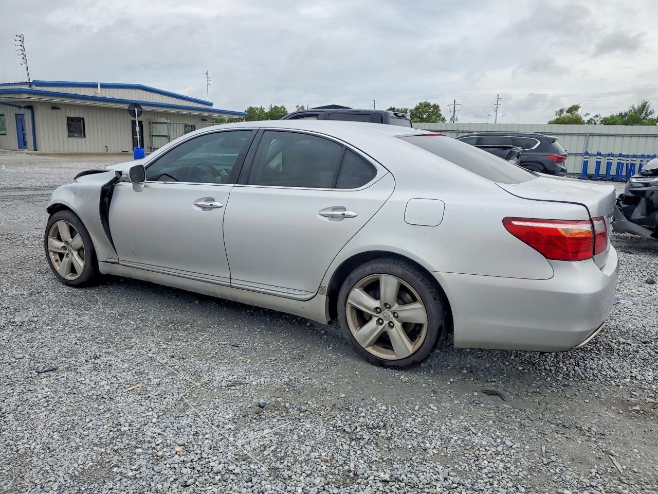 2011 Lexus Ls 460 Cream vin: JTHBL5EF7B5103088