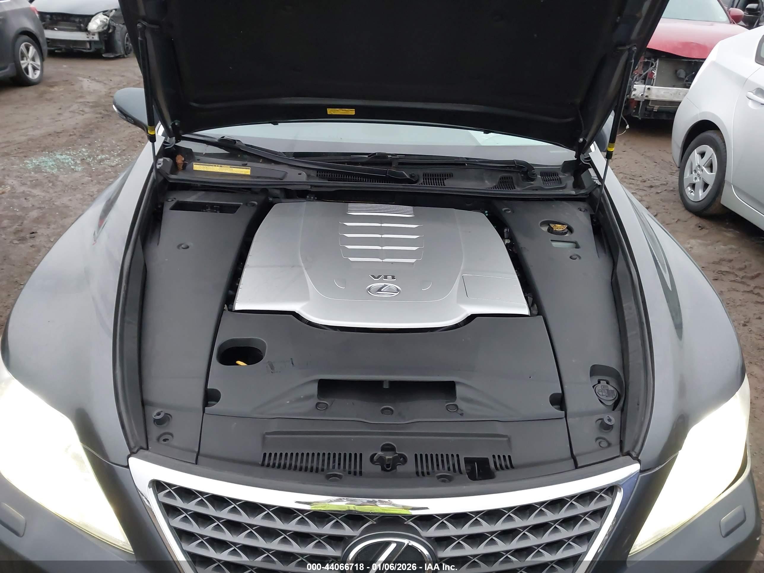 2011 Lexus Ls 460   Серый vin: JTHBL5EF7B5107528