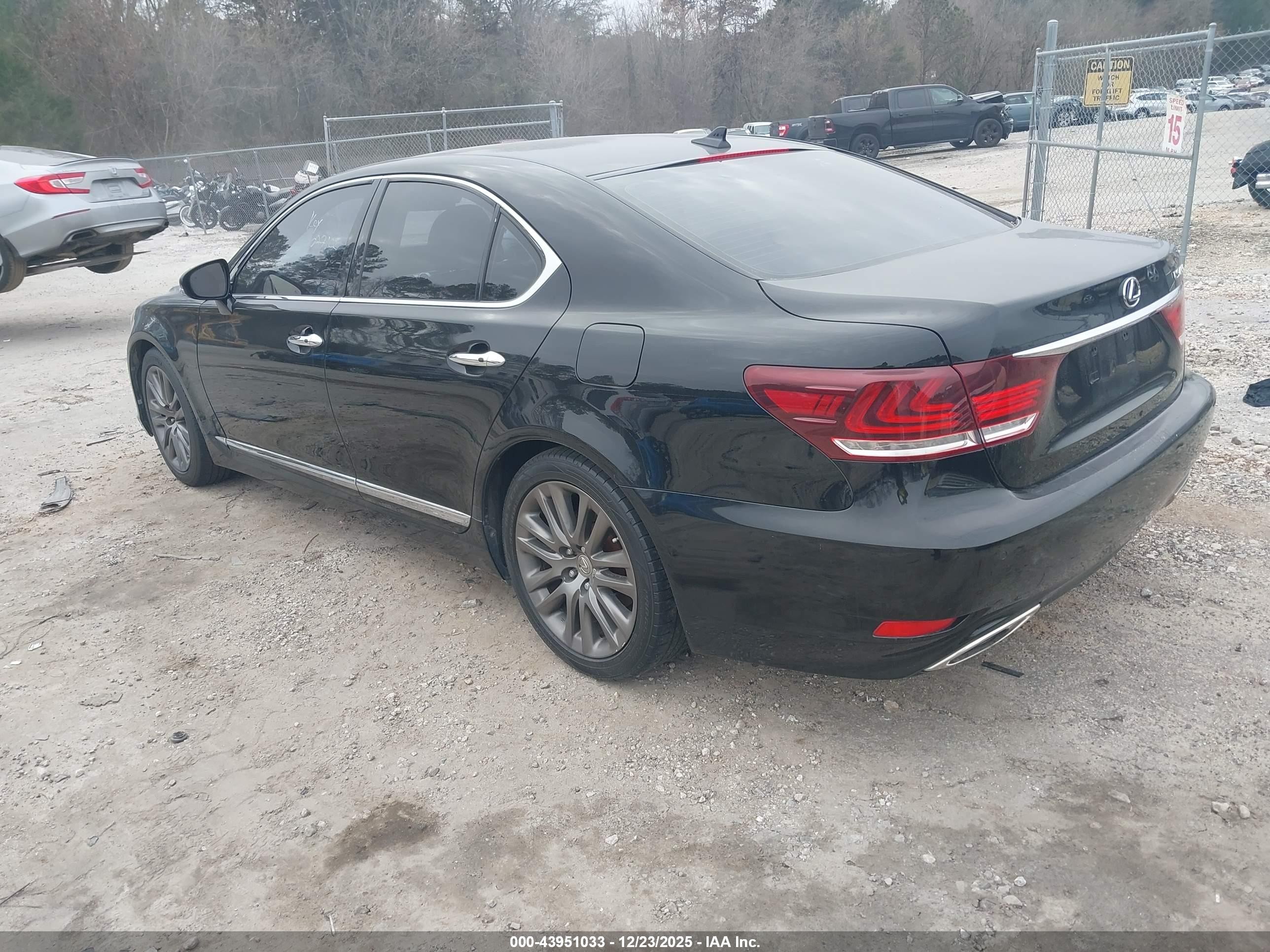 2013 Lexus Ls 460   Black vin: JTHBL5EF7D5123831