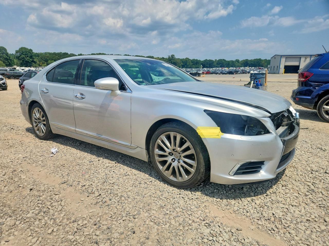 2015 Lexus Ls 460 Silver vin: JTHBL5EF7F5137425