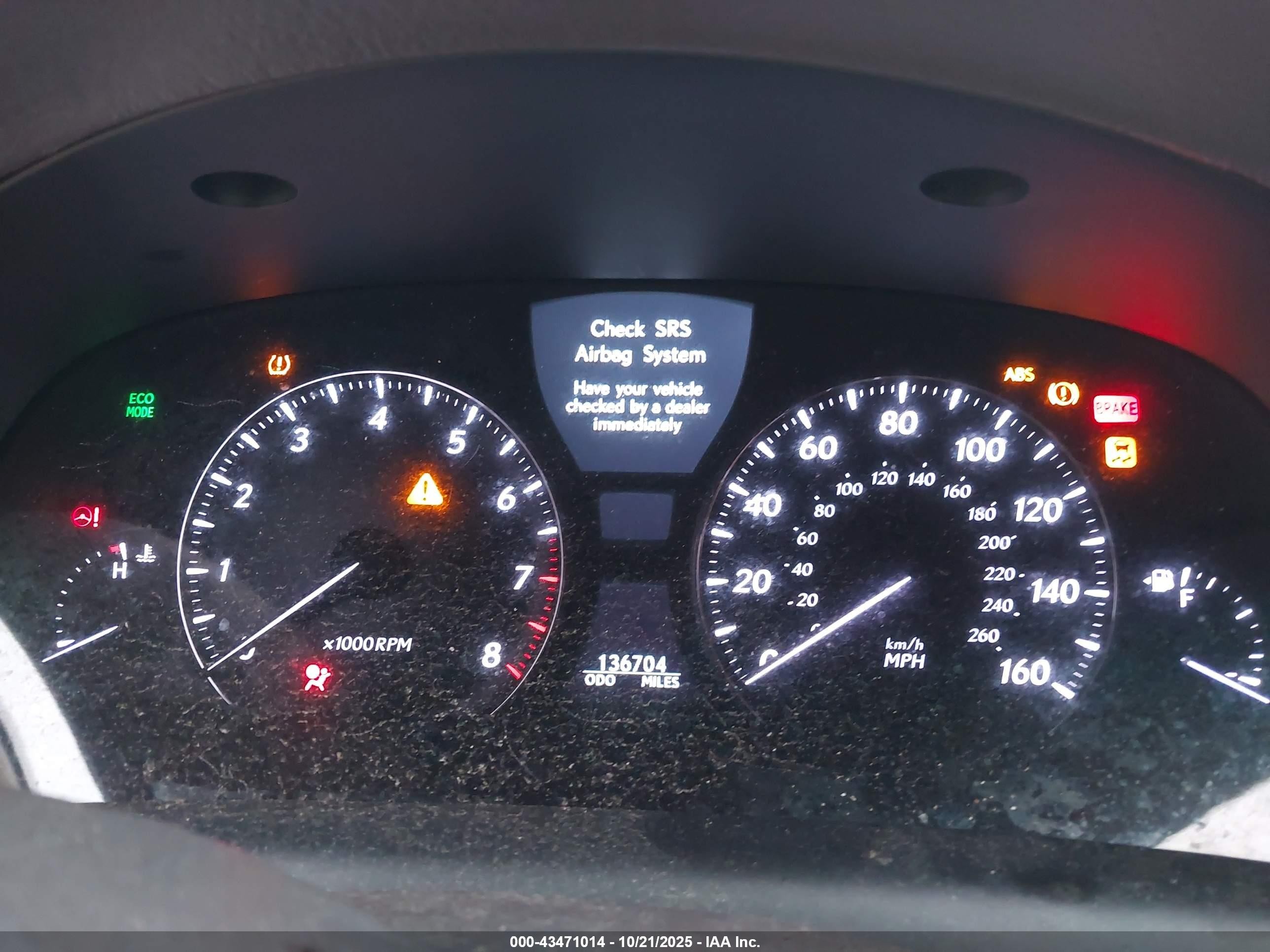 2010 Lexus Ls 460   Белый vin: JTHBL5EF8A5097459
