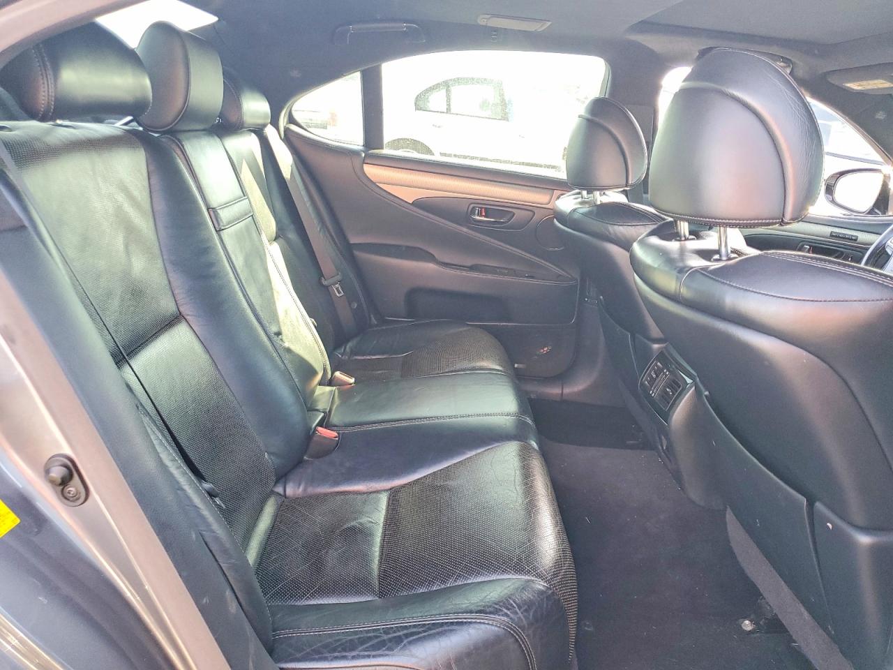 2013 Lexus Ls 460 Base Серый vin: JTHBL5EF8D5118332