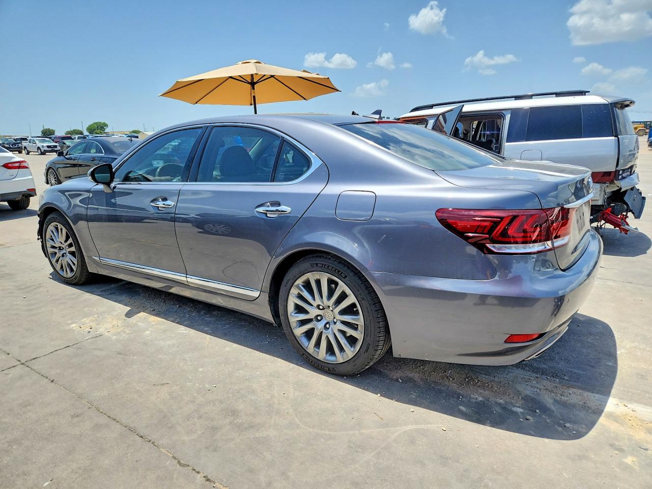 2013 Lexus Ls 460 Gray vin: JTHBL5EF8D5122042