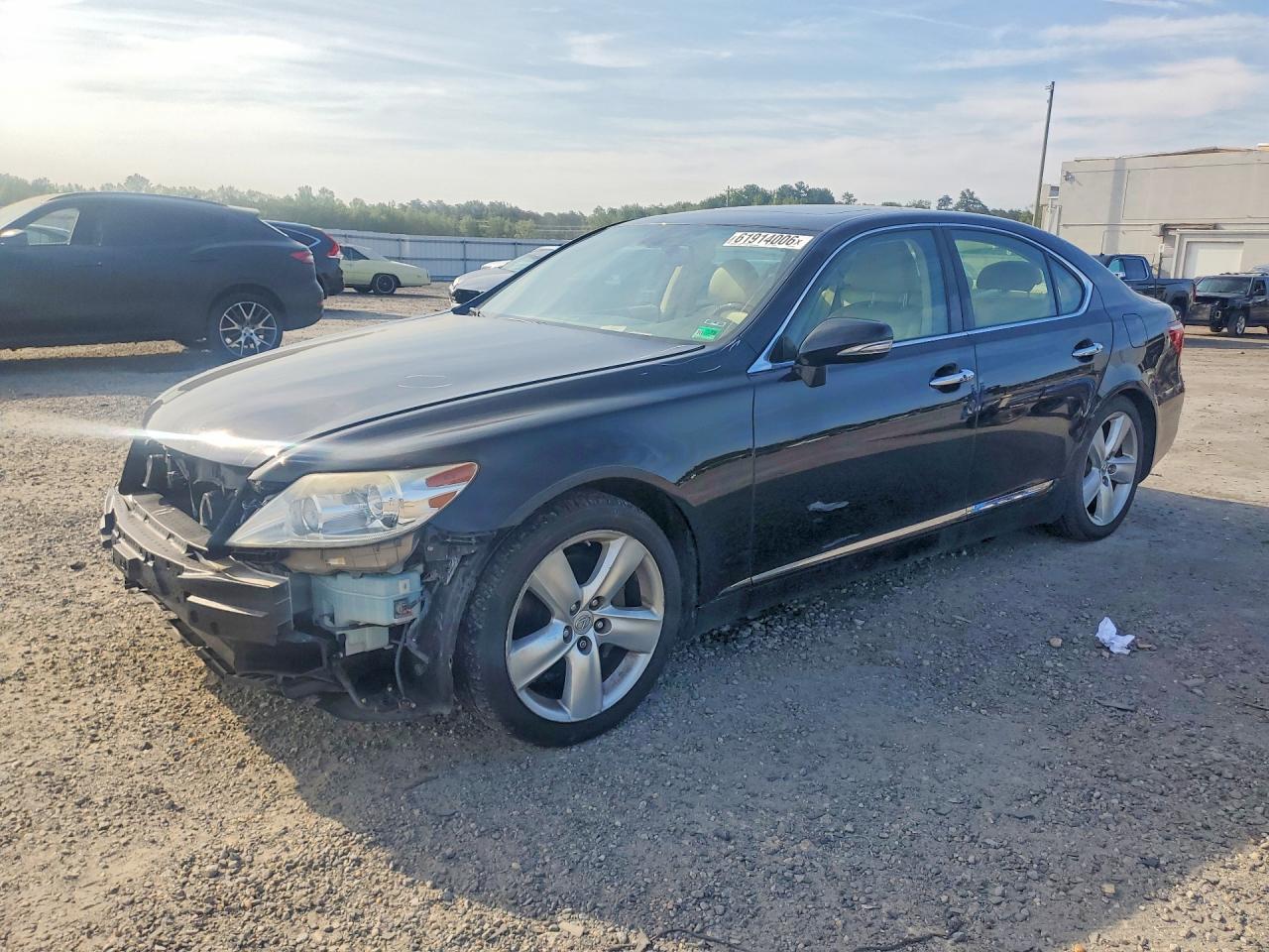2011 Lexus Ls 460 Черный vin: JTHBL5EF9B5103867