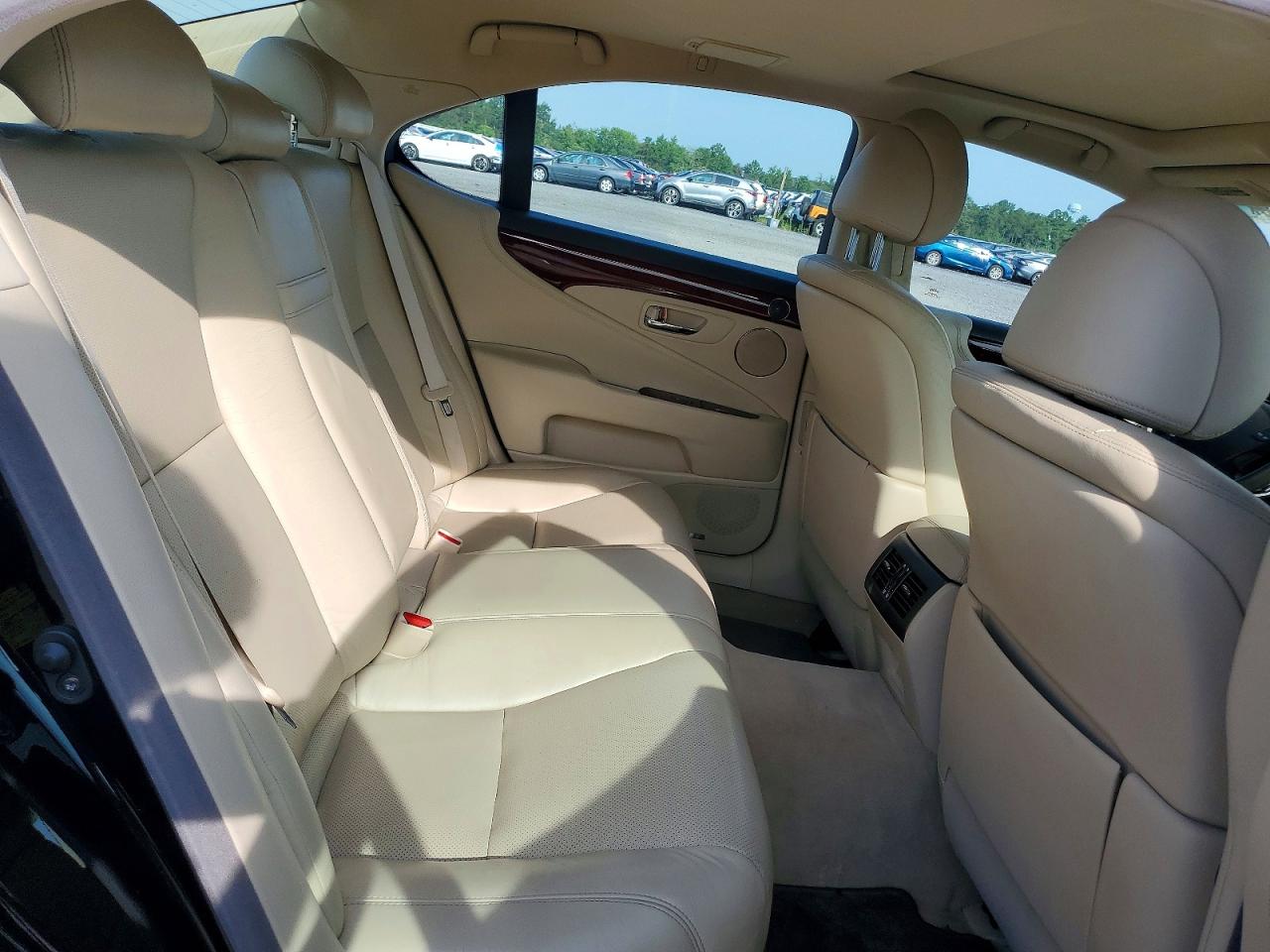2011 Lexus Ls 460 Черный vin: JTHBL5EF9B5103867