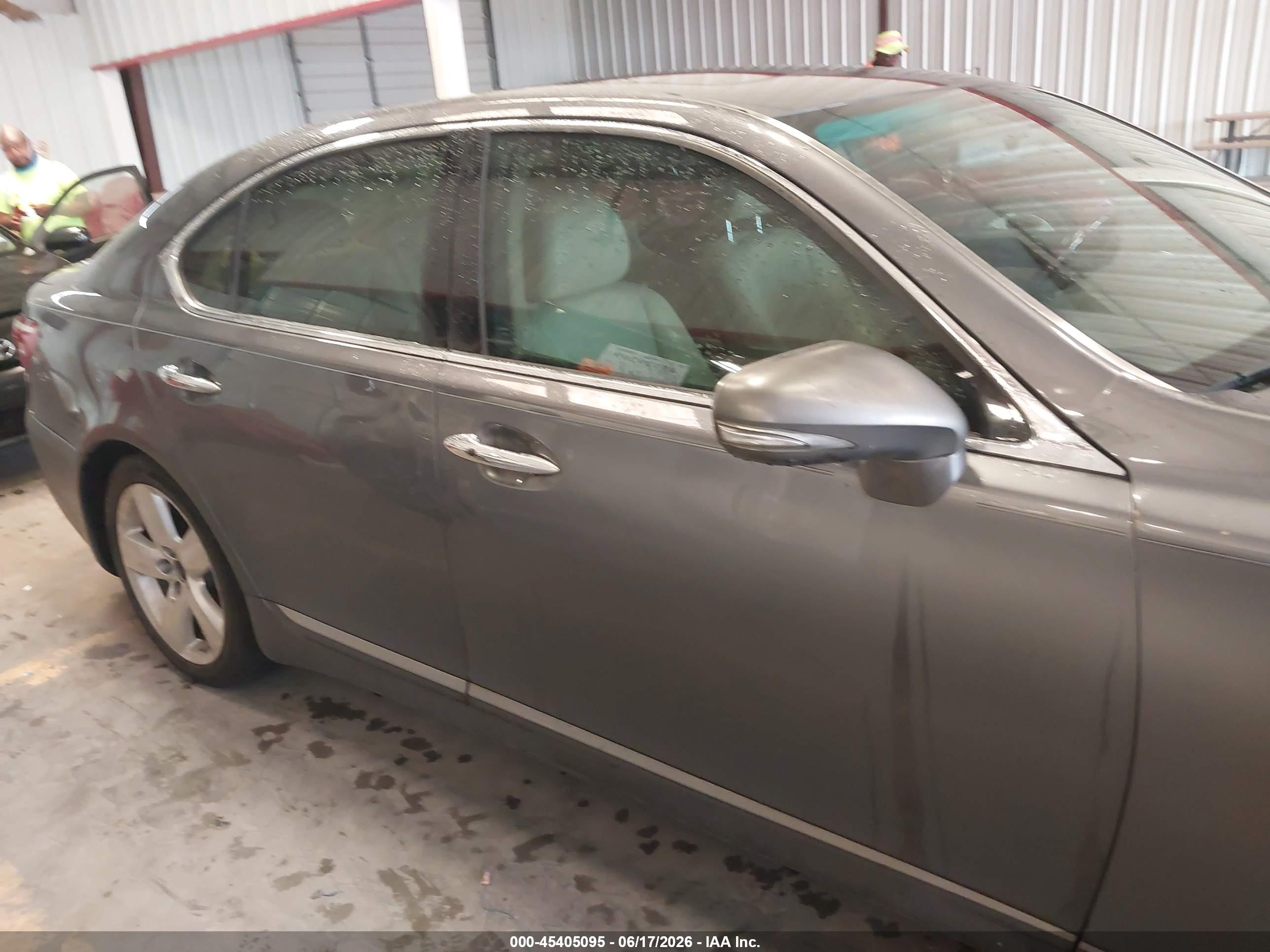 2012 Lexus Ls 460 Gray vin: JTHBL5EF9C5112814