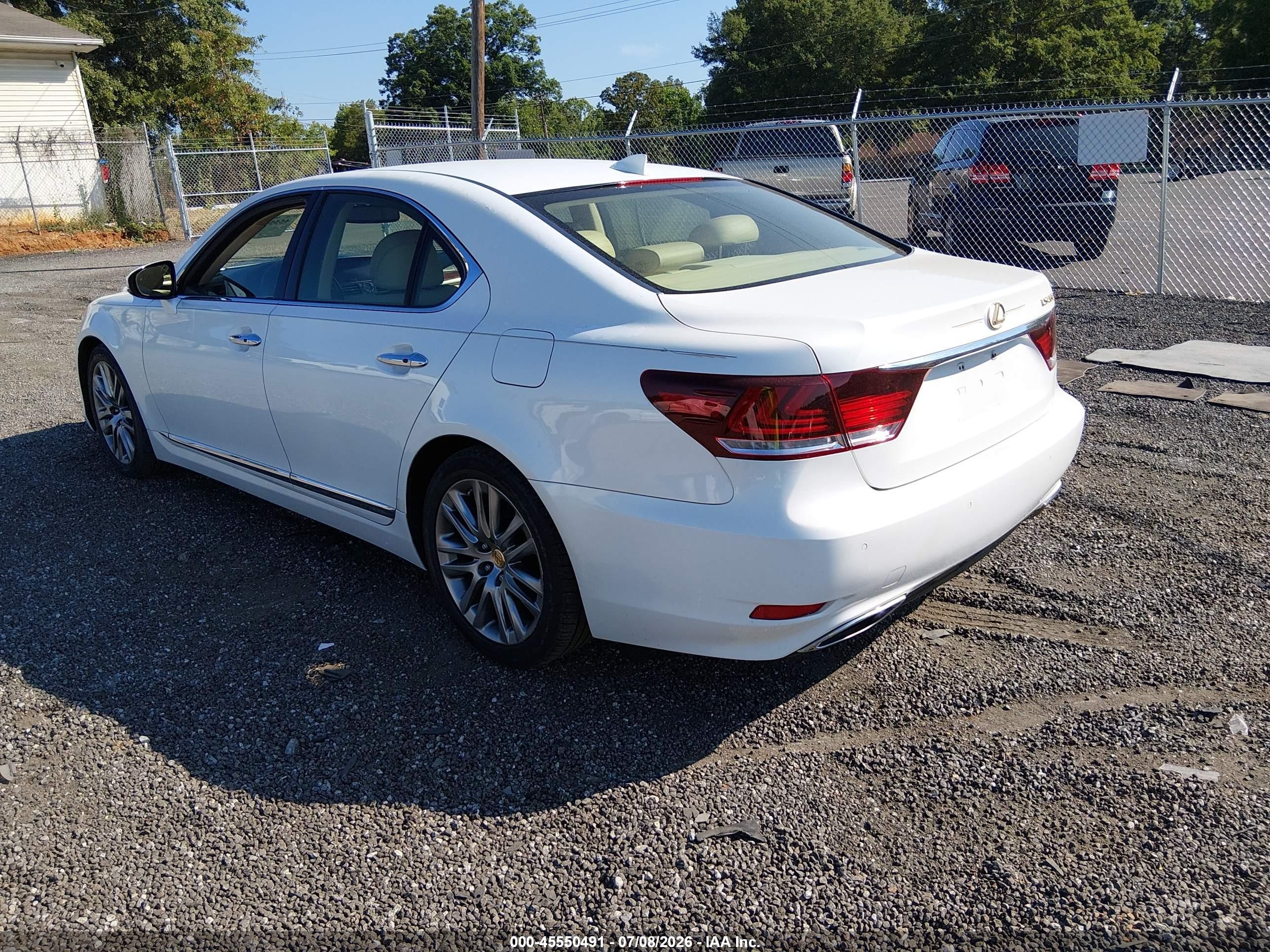 2014 Lexus Ls 460   White vin: JTHBL5EF9E5128580