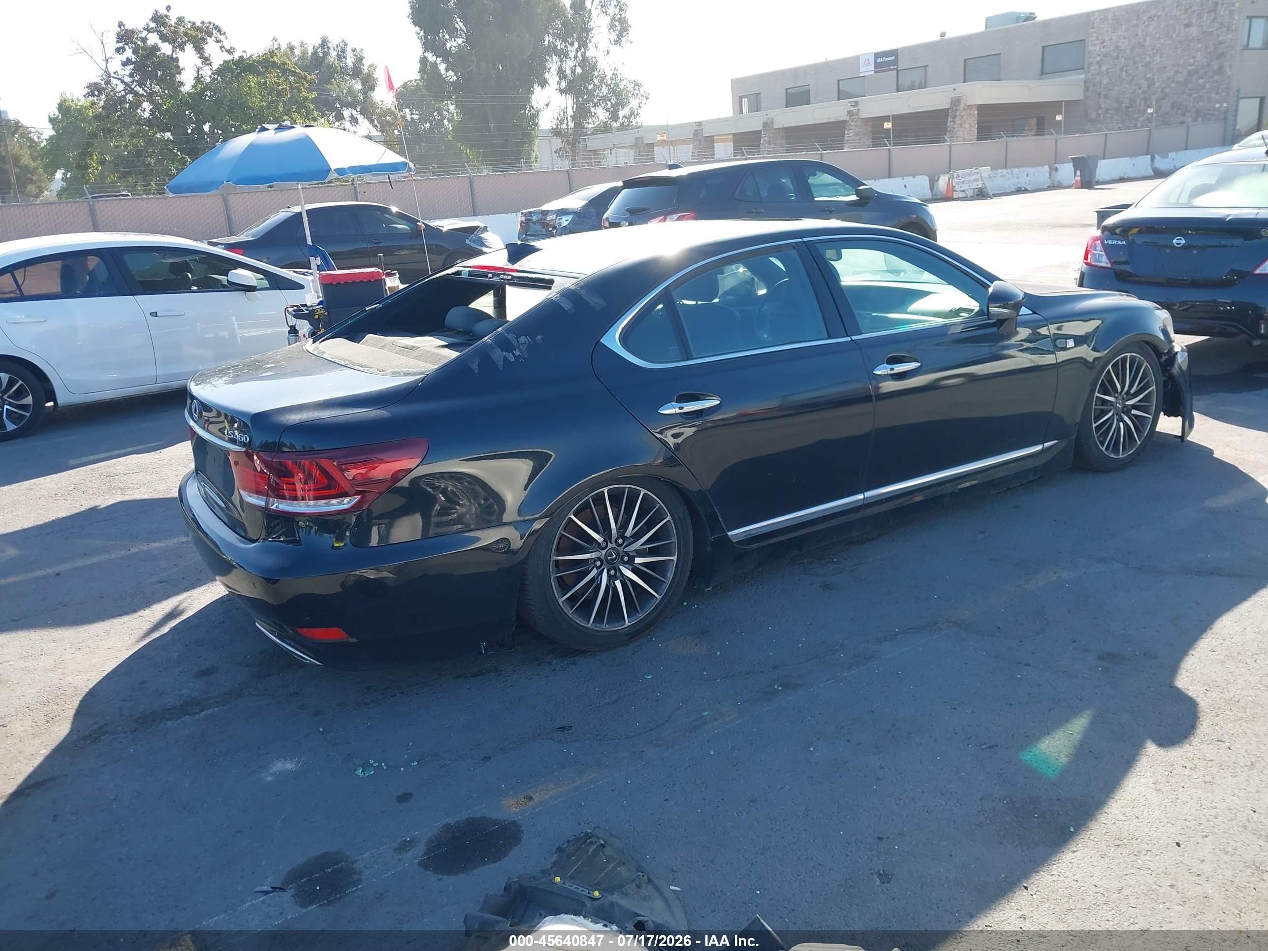 2014 Lexus Ls 460   Black vin: JTHBL5EF9E5128739