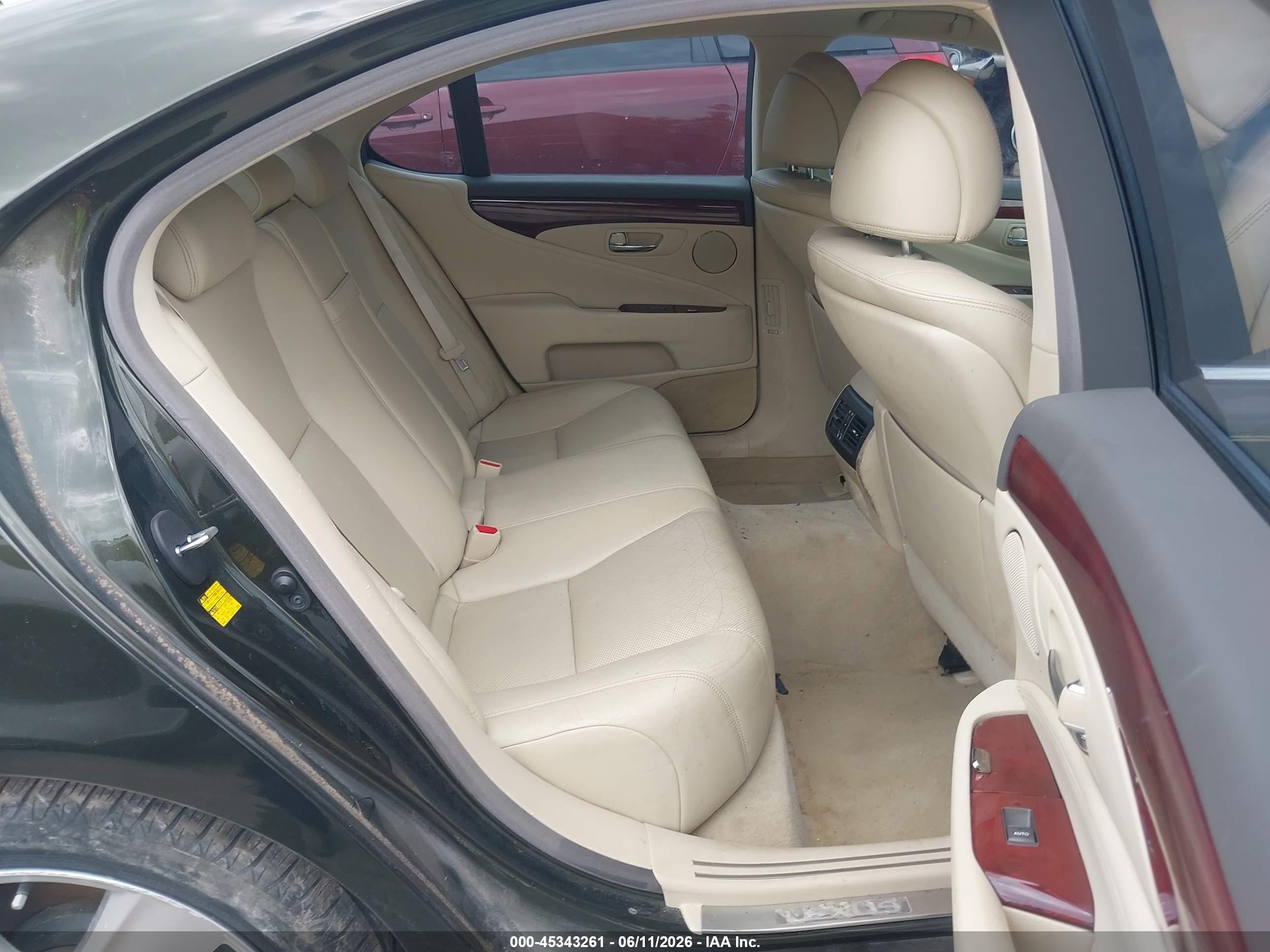 2011 Lexus Ls 460   Black vin: JTHBL5EFXB5102081