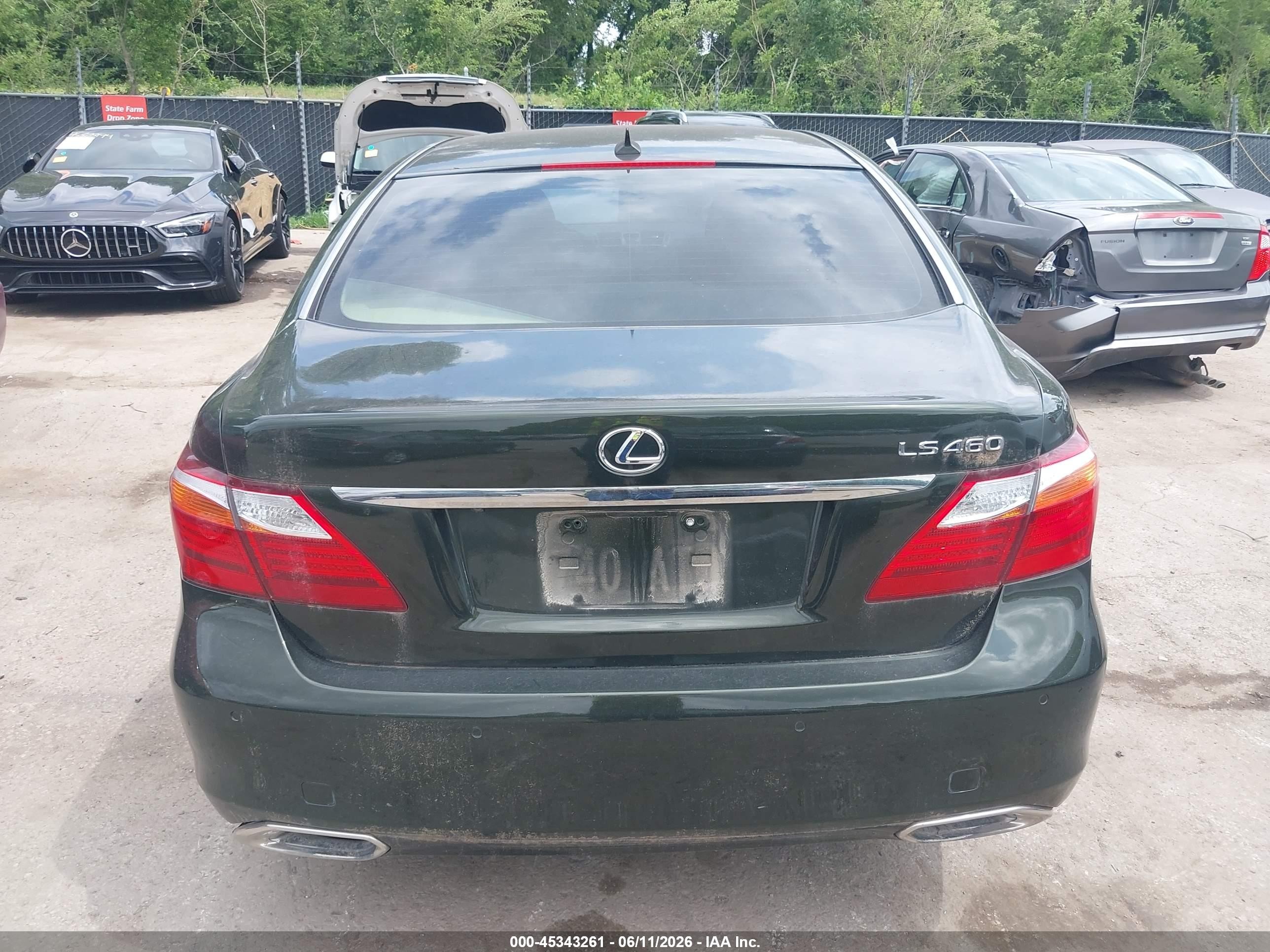 2011 Lexus Ls 460   Black vin: JTHBL5EFXB5102081