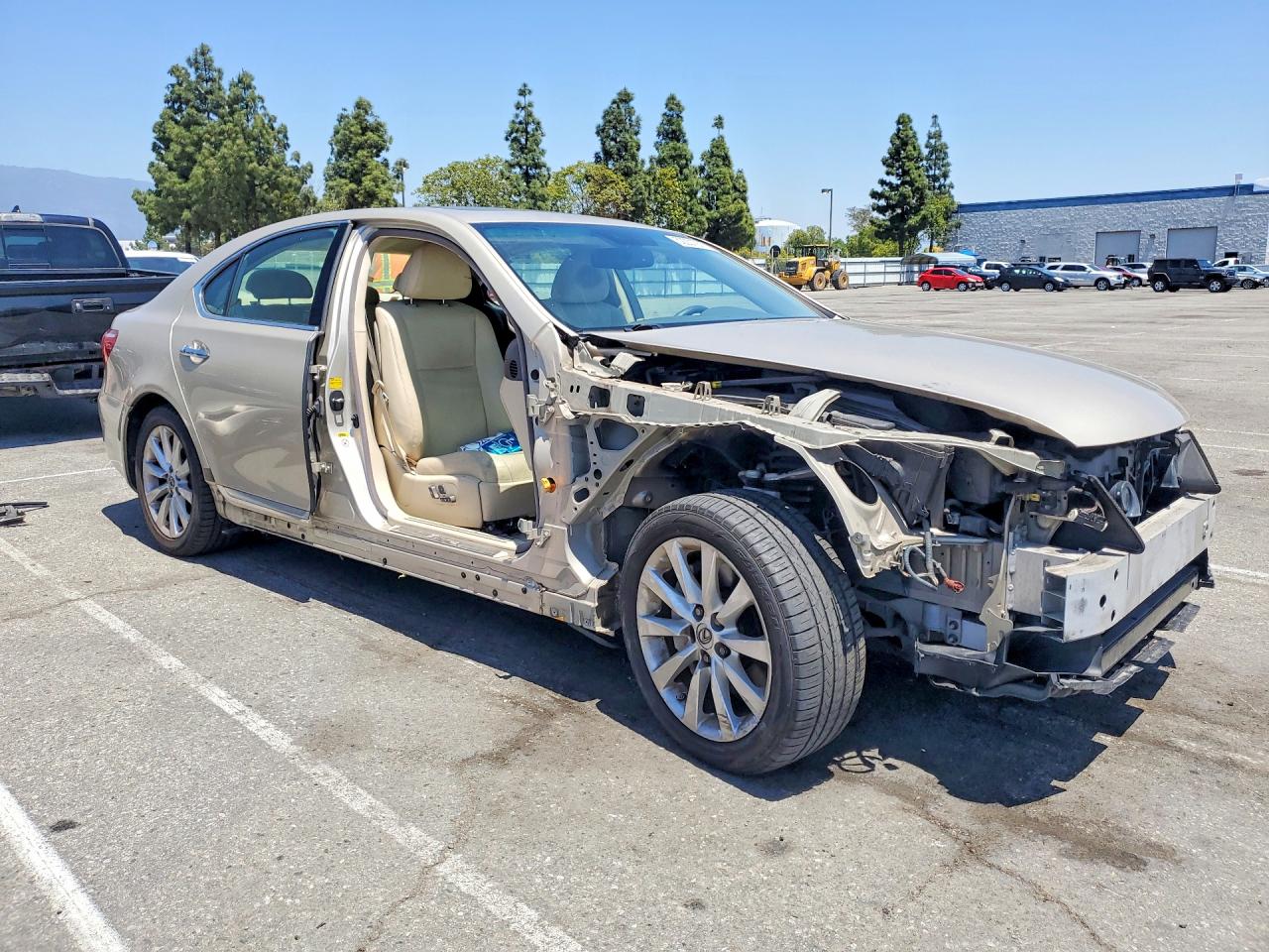 2011 Lexus Ls 460 Желто-коричневый vin: JTHBL5EFXB5106907
