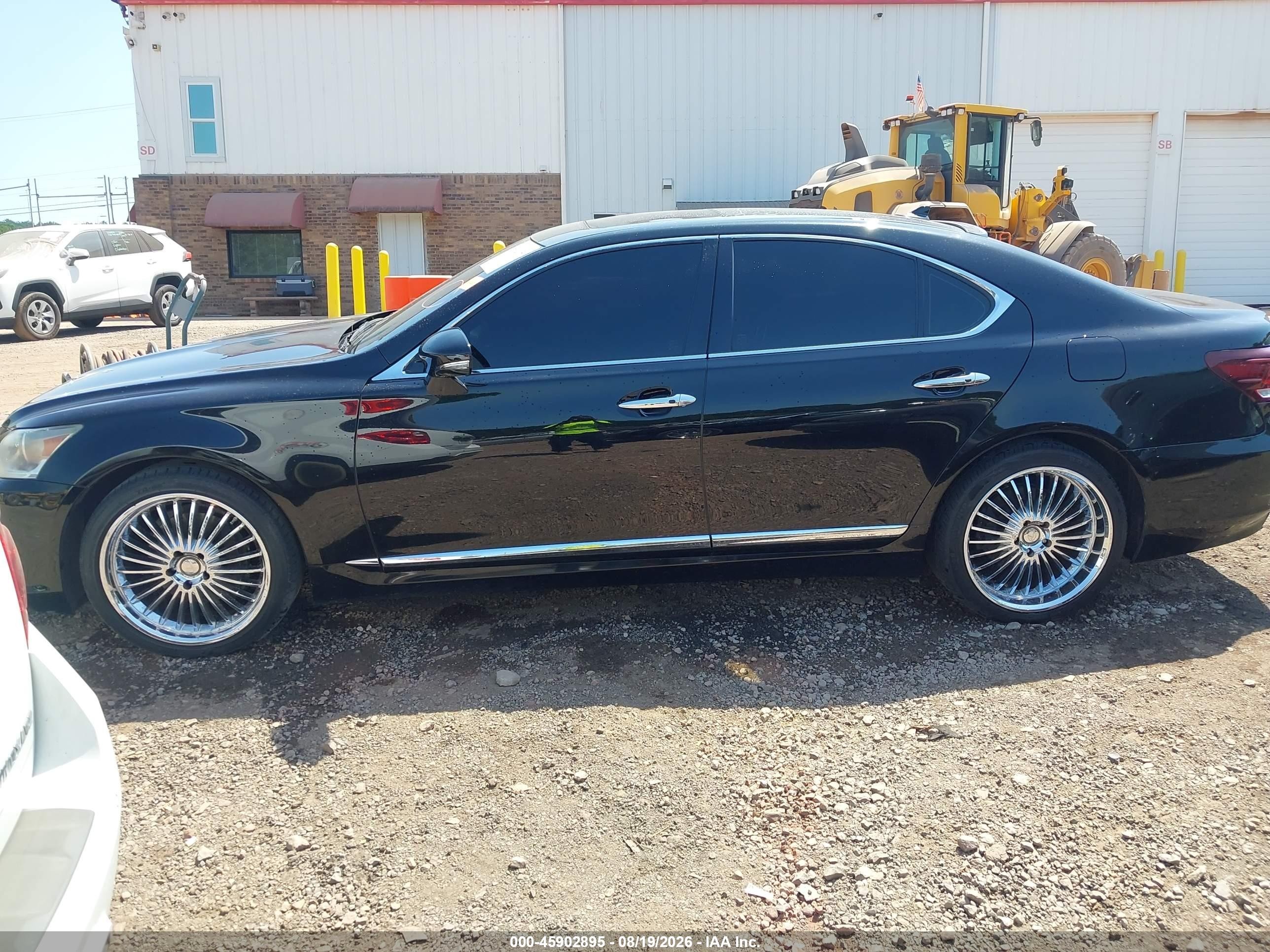 2013 Lexus Ls 460   Black vin: JTHBL5EFXD5123385