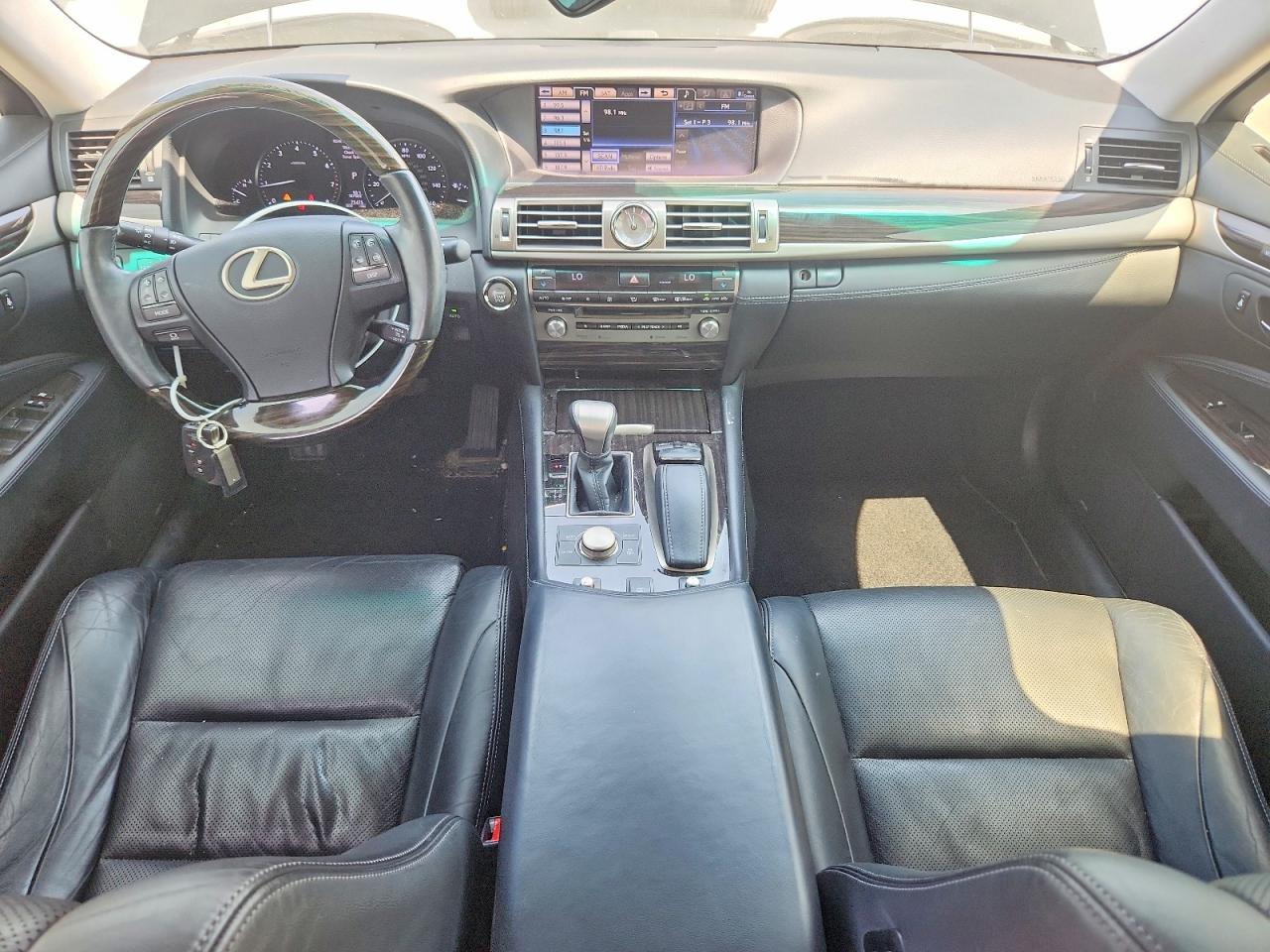 2014 Lexus Ls 460 Черный vin: JTHBL5EFXE5125963