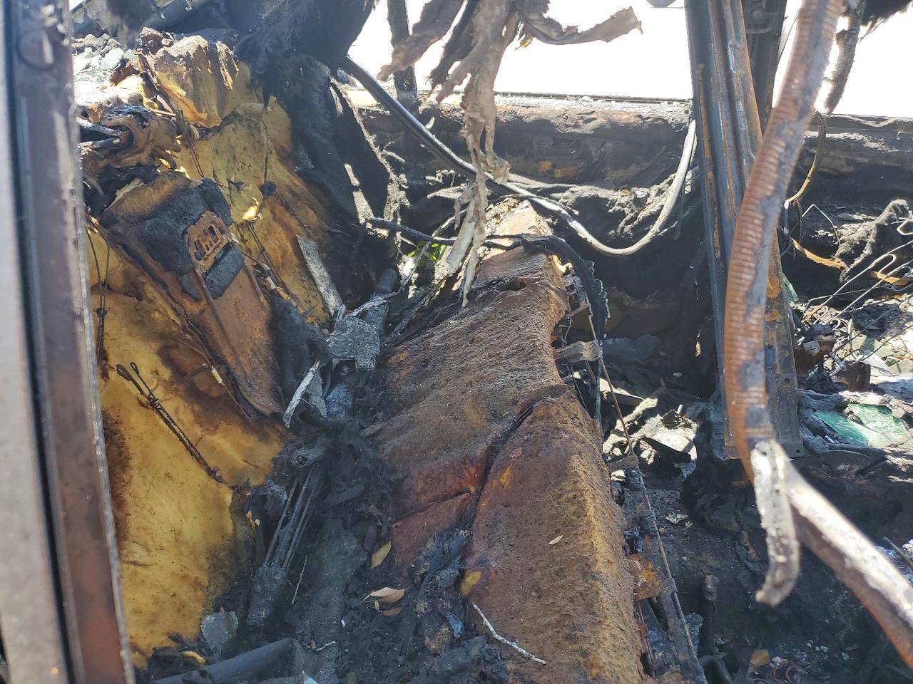 2002 Lexus Ls 430 Burn vin: JTHBN30F020087335