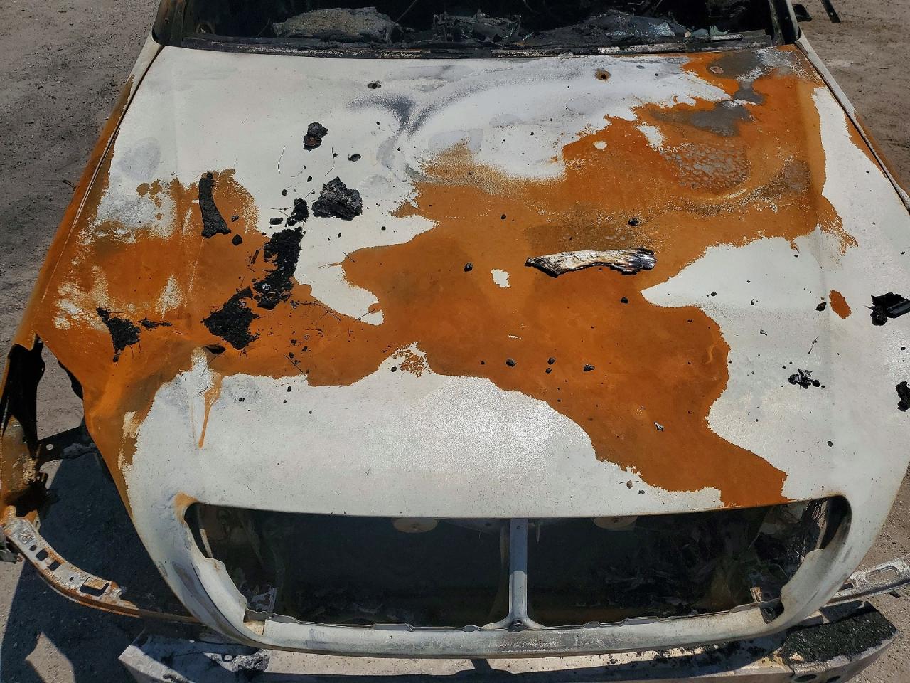 2002 Lexus Ls 430 Burn vin: JTHBN30F020087335