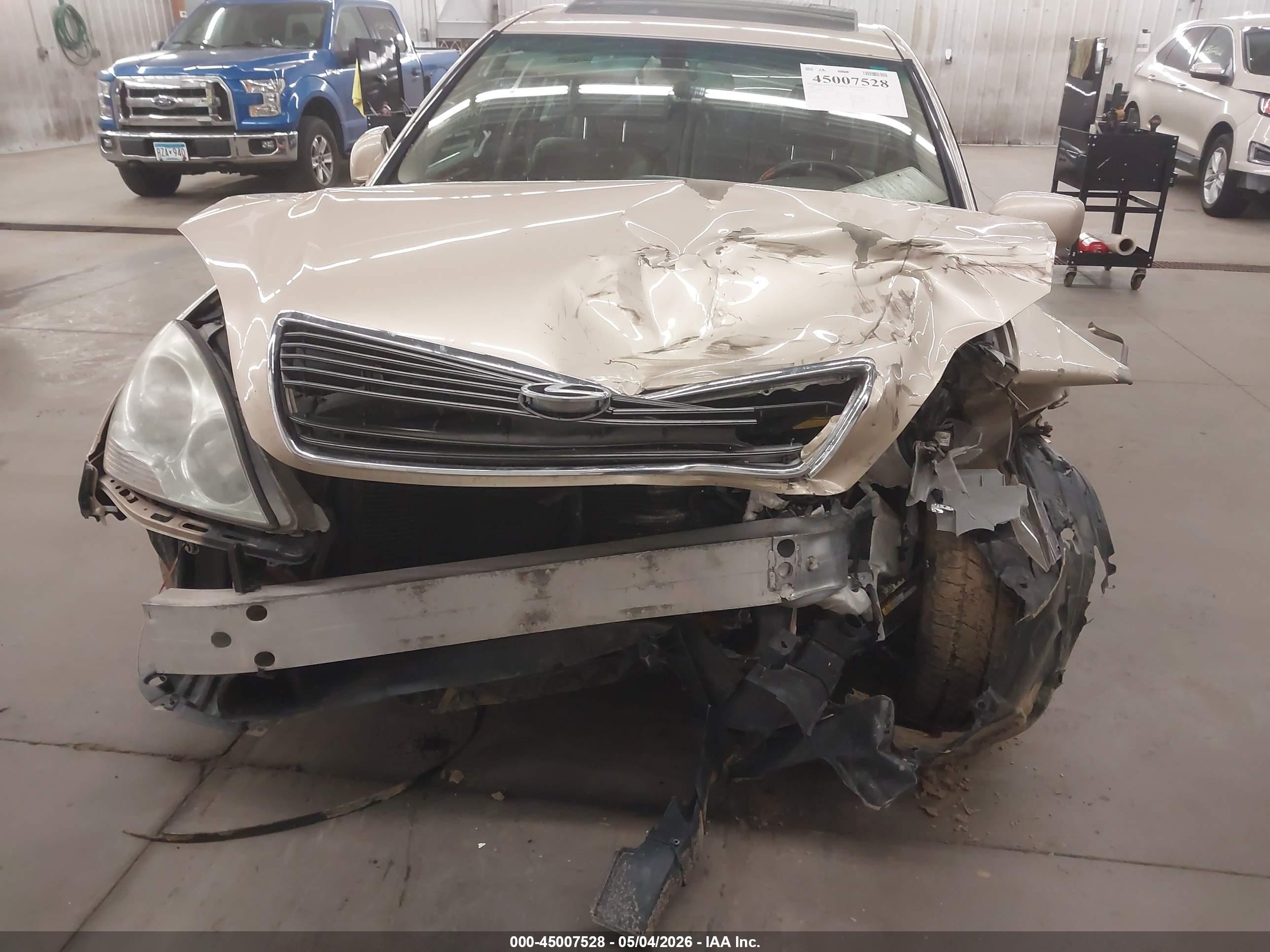 2001 Lexus Ls 430   Tan vin: JTHBN30F110024002
