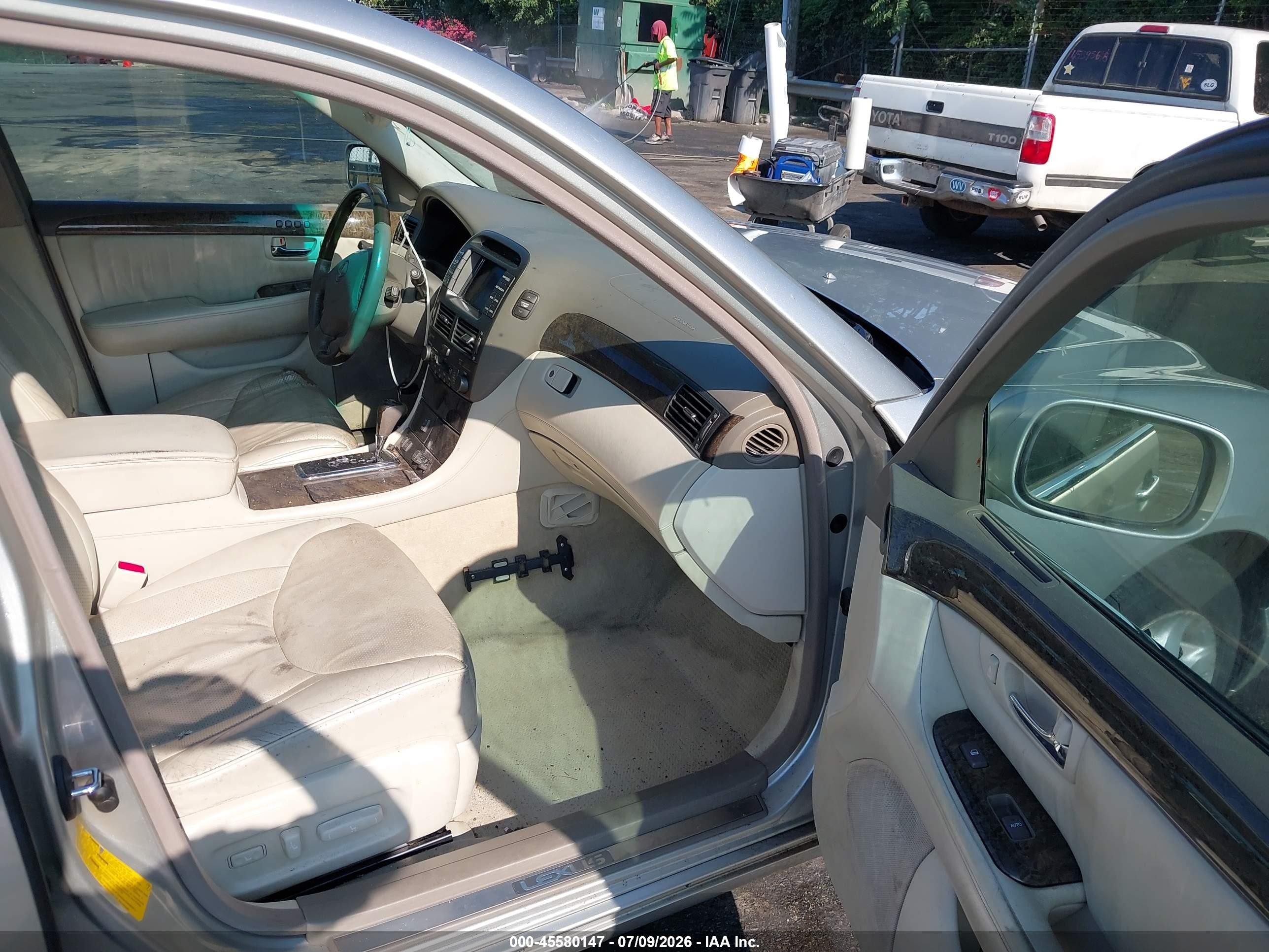 2002 Lexus Ls 430   Silver vin: JTHBN30F120073993