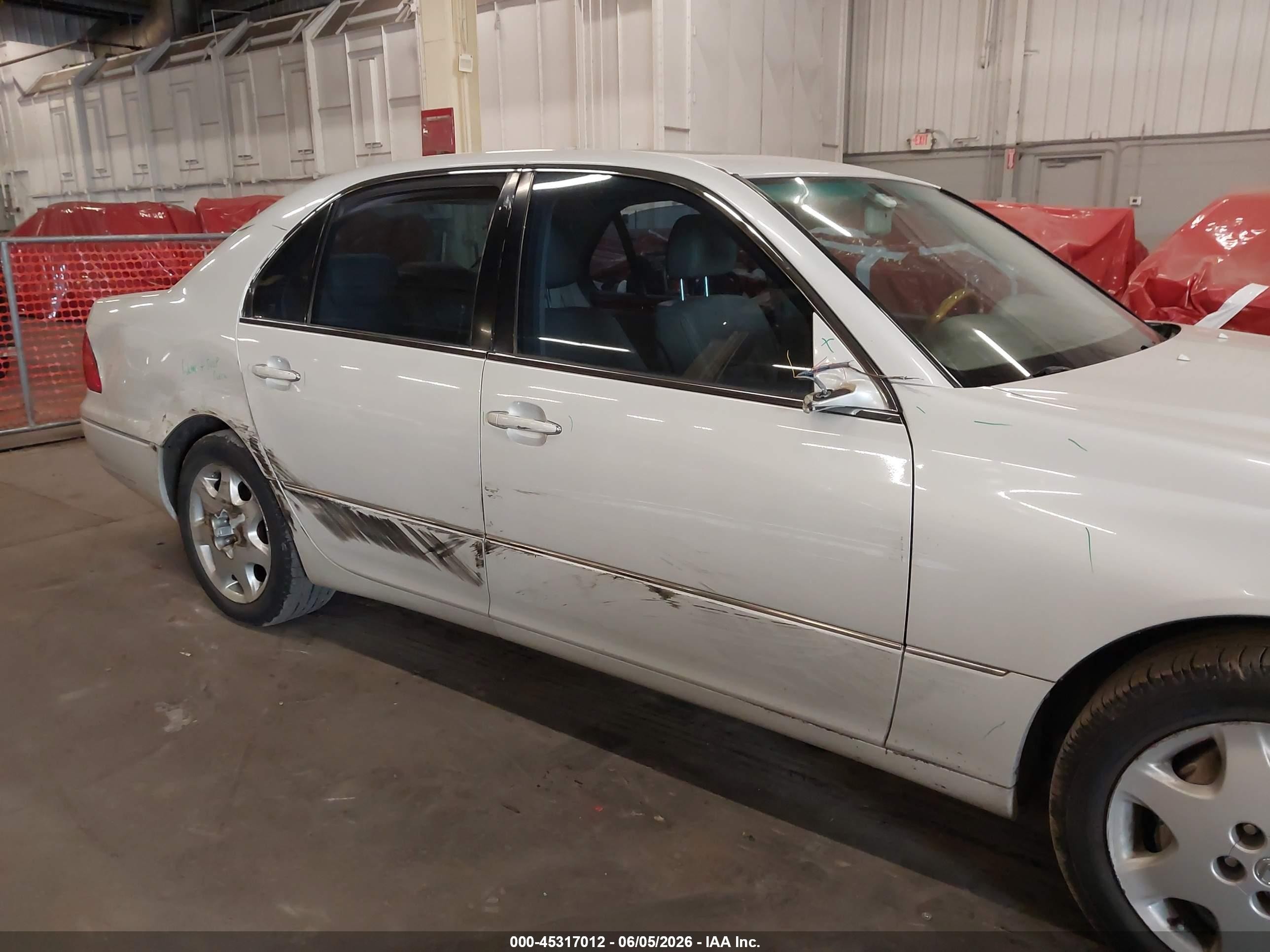 2003 Lexus Ls 430   White vin: JTHBN30F130123521