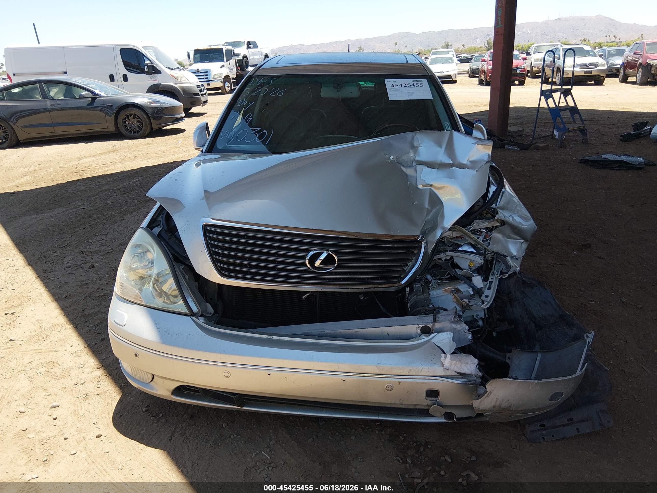 2001 Lexus Ls 430   Silver vin: JTHBN30F210020301