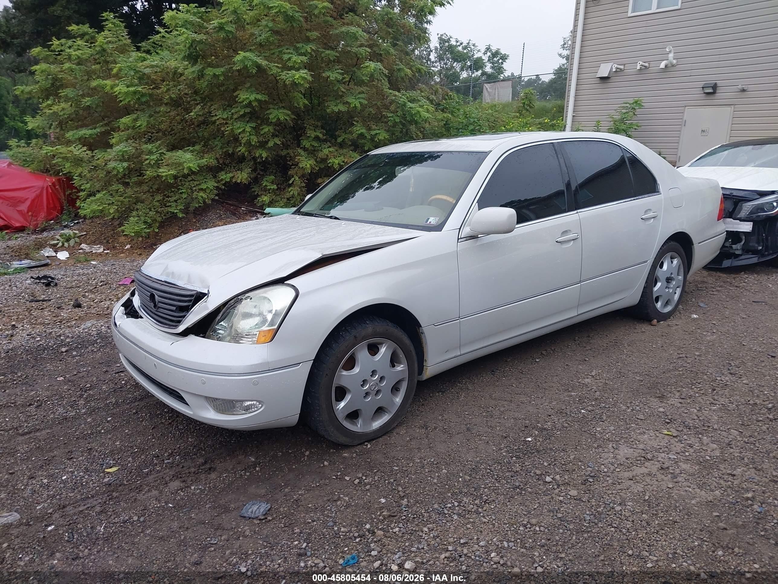 2003 Lexus Ls 430   White vin: JTHBN30F230107120