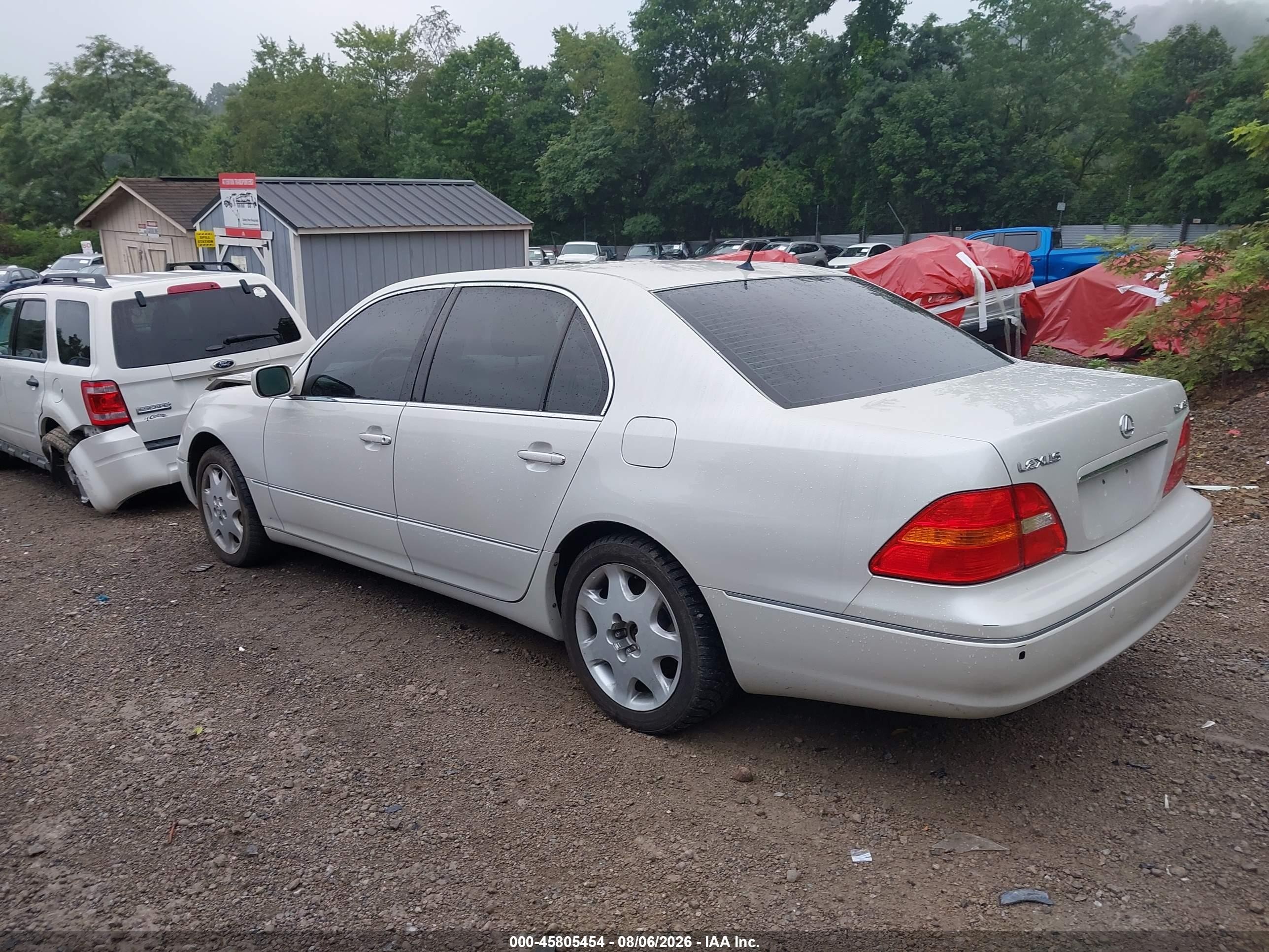 2003 Lexus Ls 430   White vin: JTHBN30F230107120