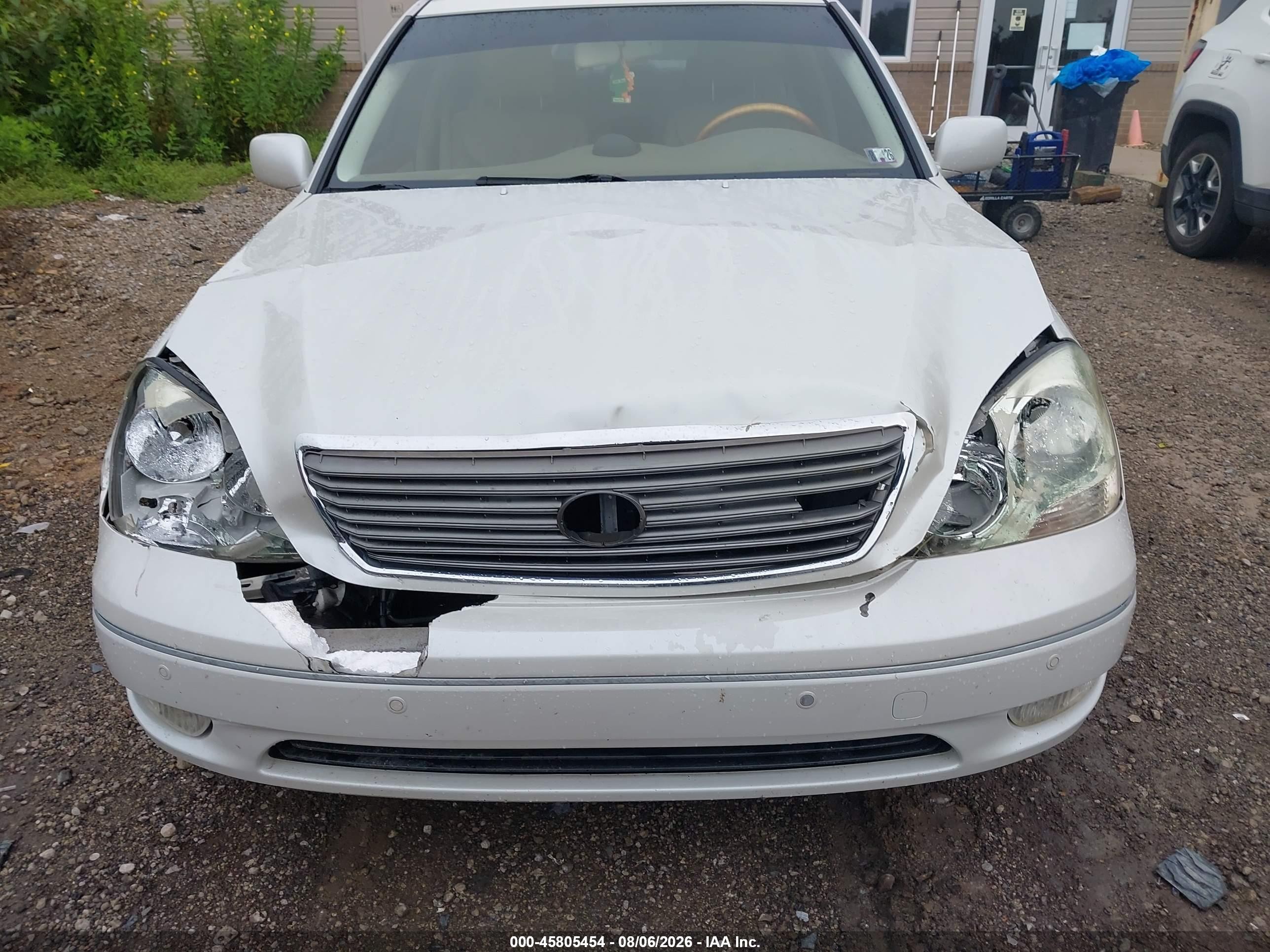 2003 Lexus Ls 430   White vin: JTHBN30F230107120
