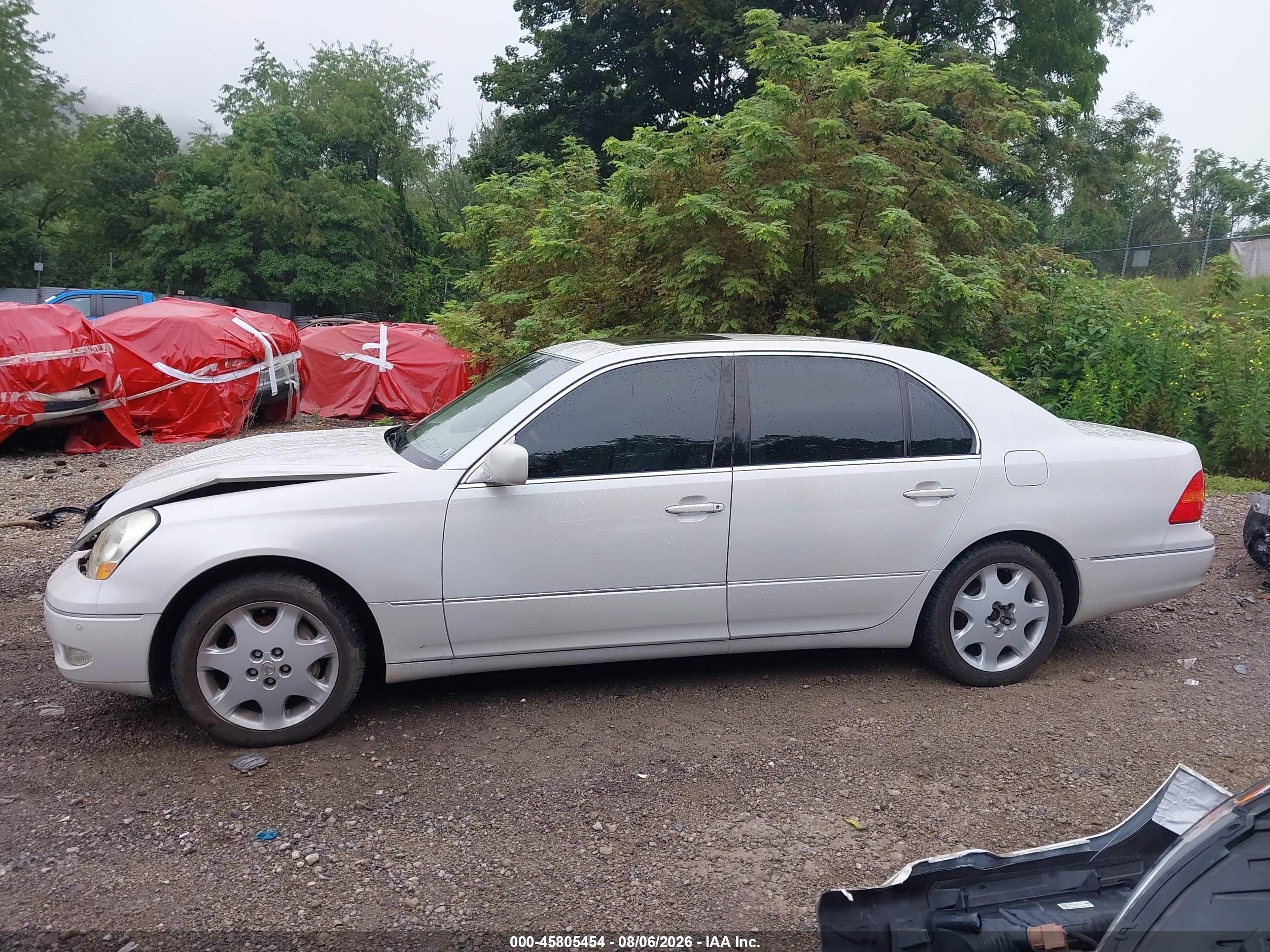2003 Lexus Ls 430   White vin: JTHBN30F230107120