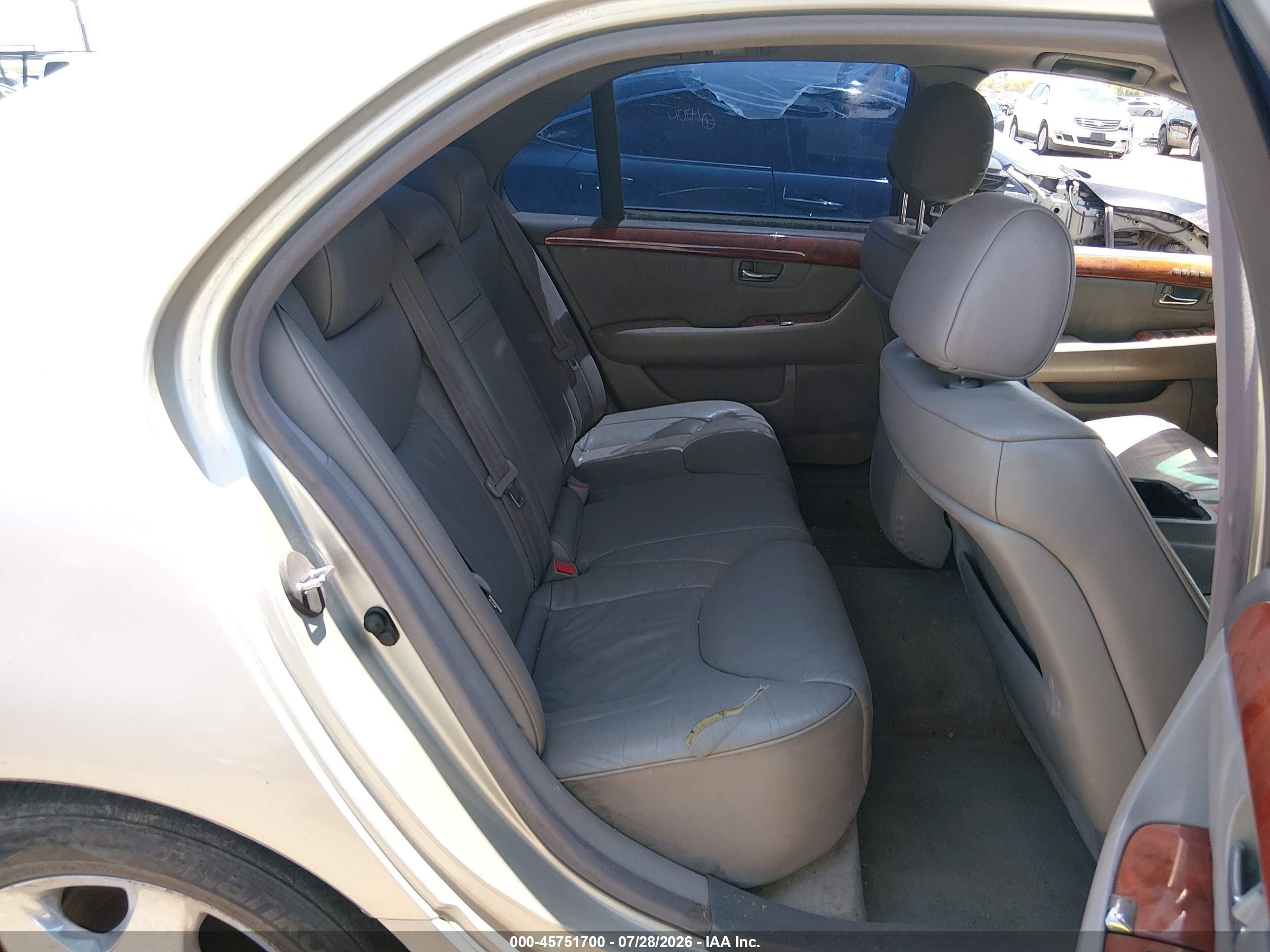 2002 Lexus Ls 430   Silver vin: JTHBN30F320091248