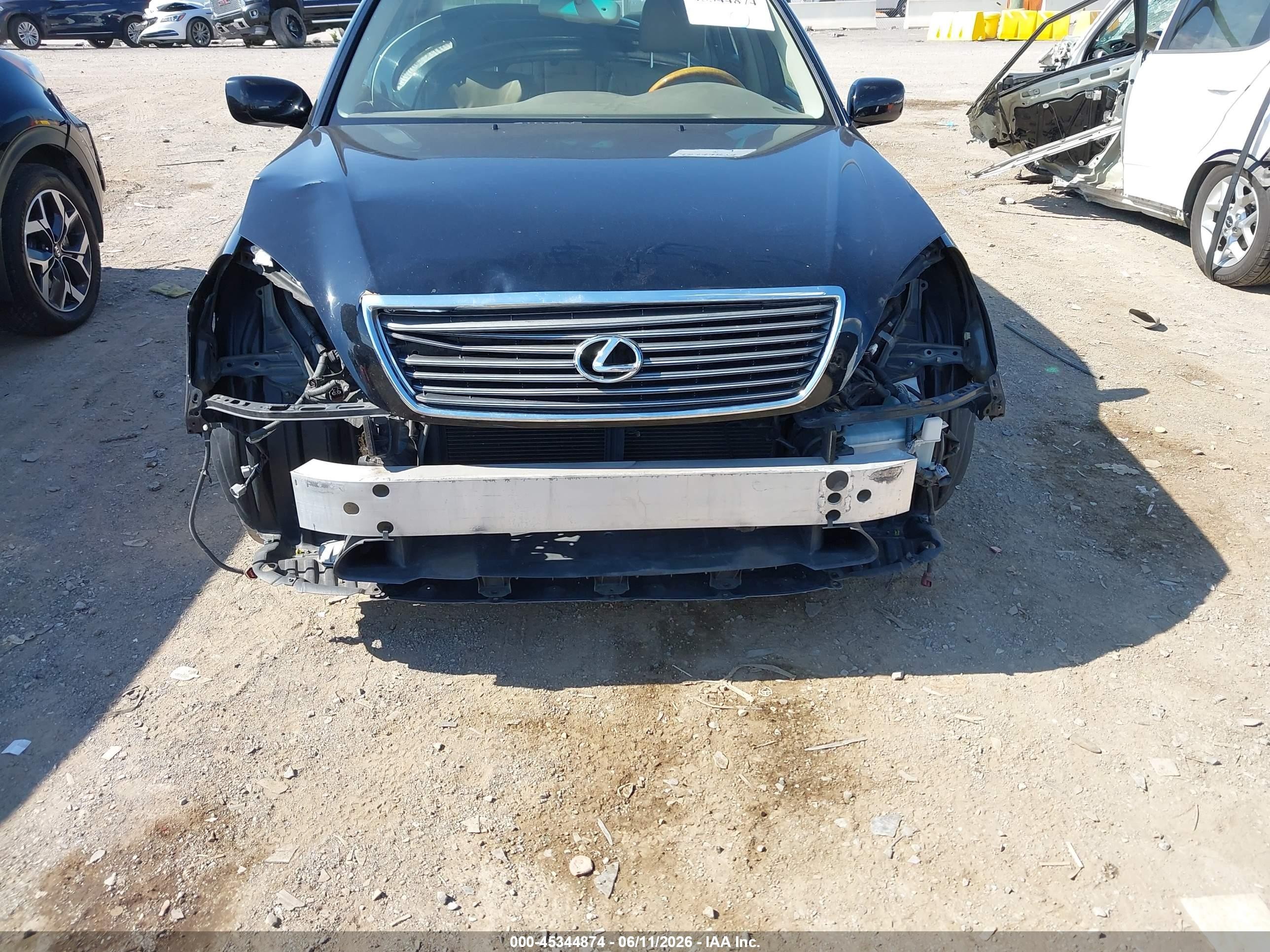 2003 Lexus Ls 430   Черный vin: JTHBN30F330121172