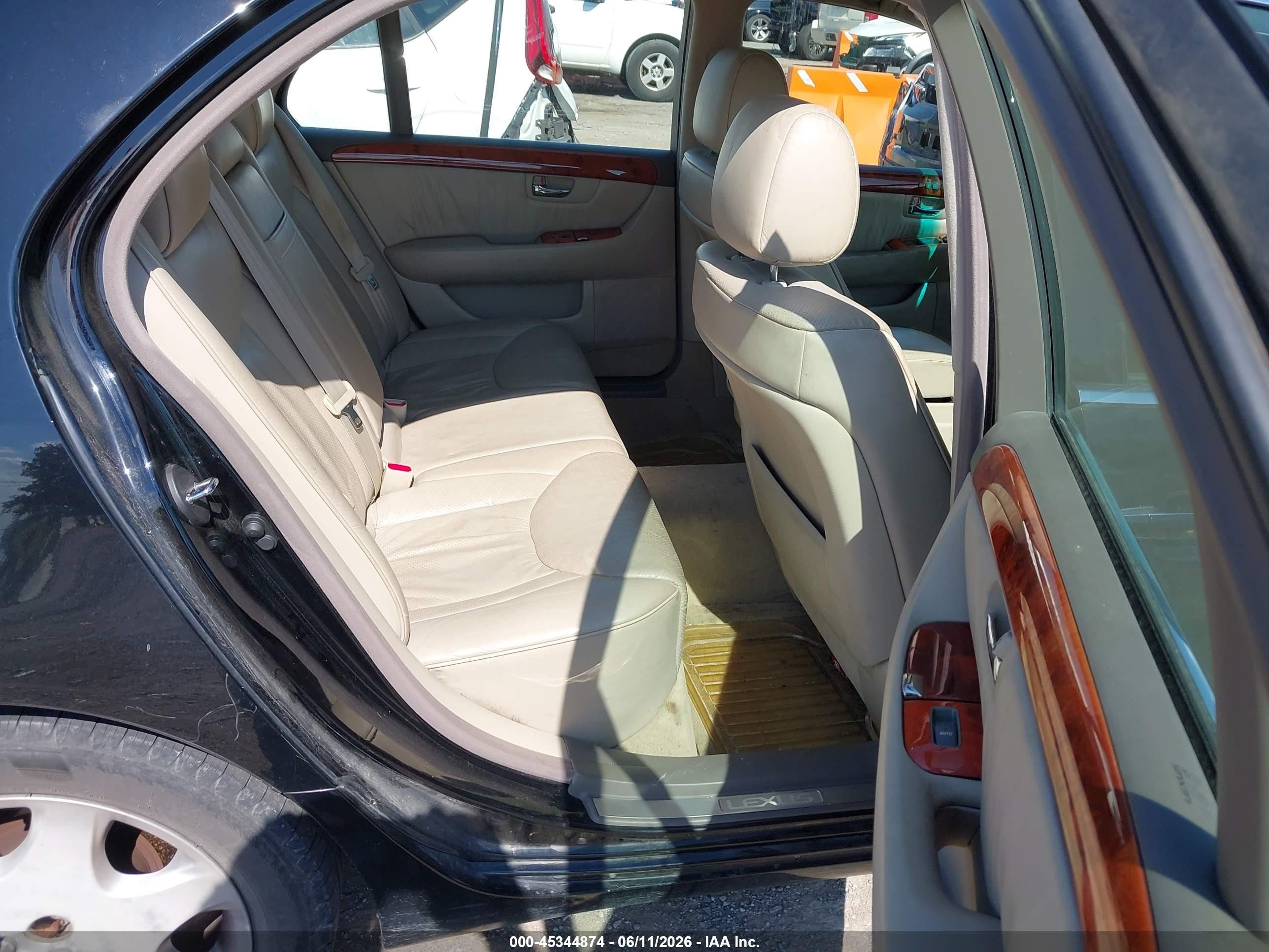 2003 Lexus Ls 430   Черный vin: JTHBN30F330121172