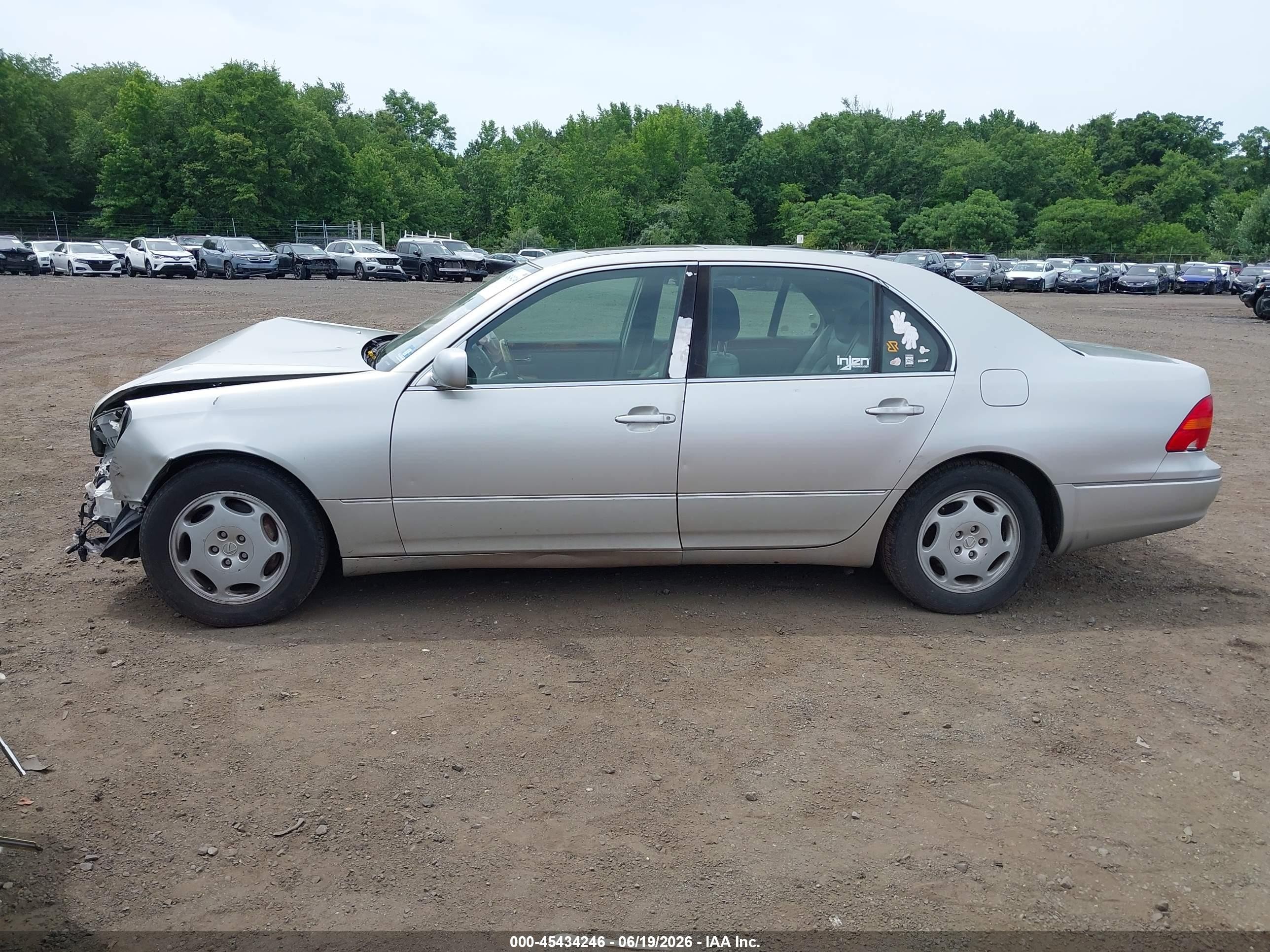 2001 Lexus Ls 430   Silver vin: JTHBN30F410021319