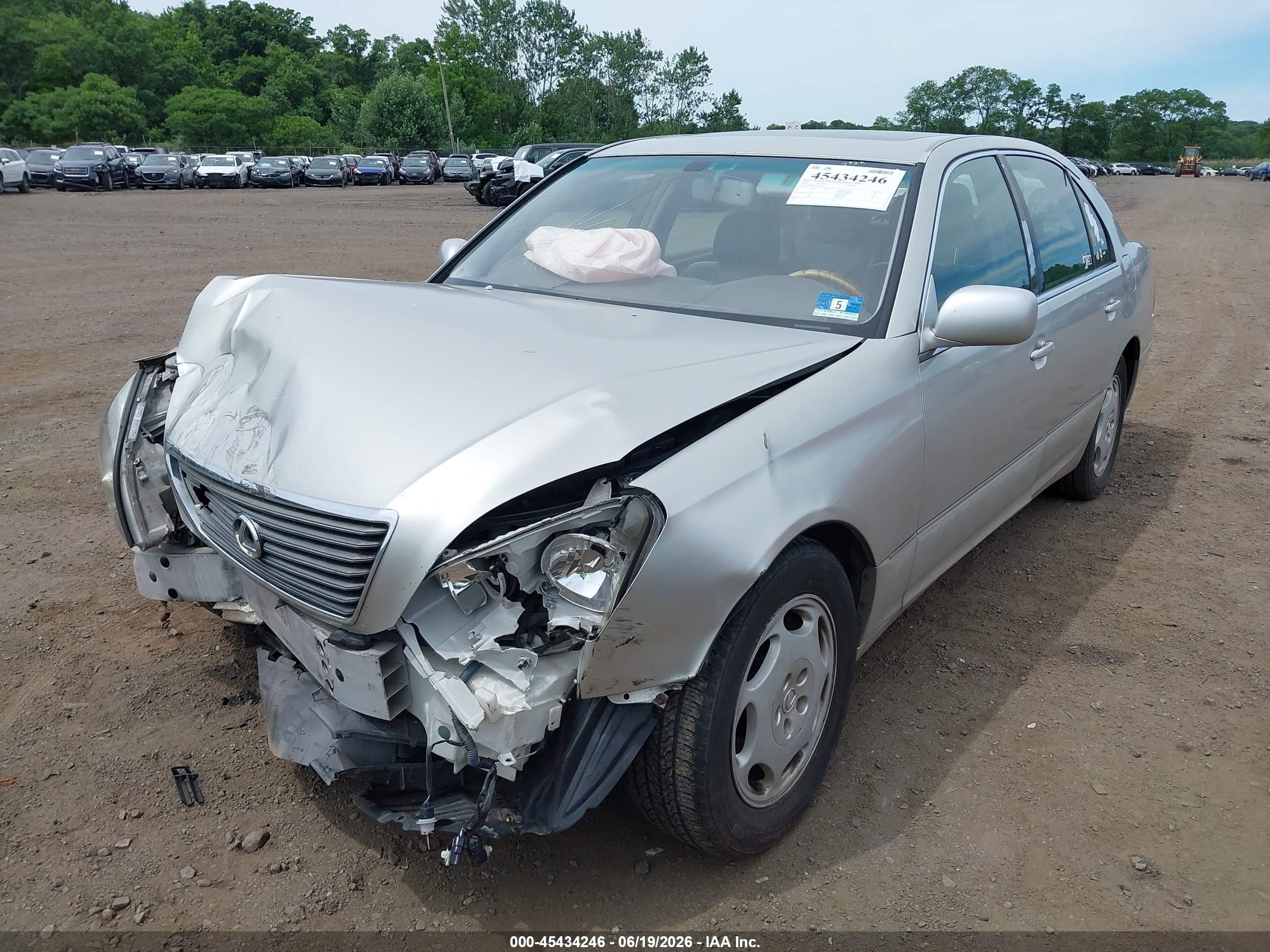 2001 Lexus Ls 430   Silver vin: JTHBN30F410021319