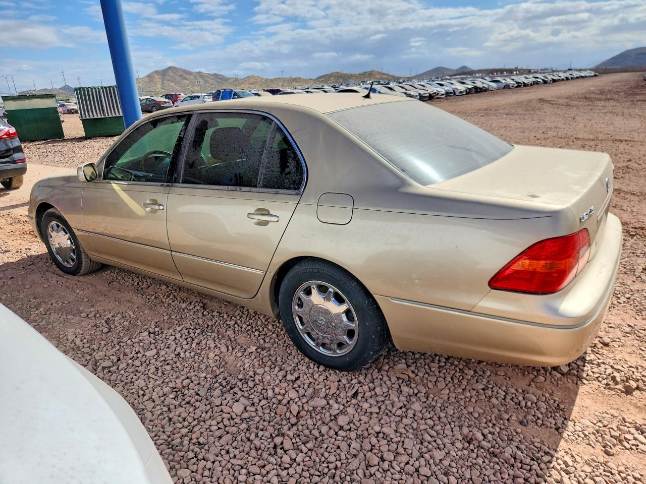 2001 Lexus Ls 430 Tan vin: JTHBN30F410039660