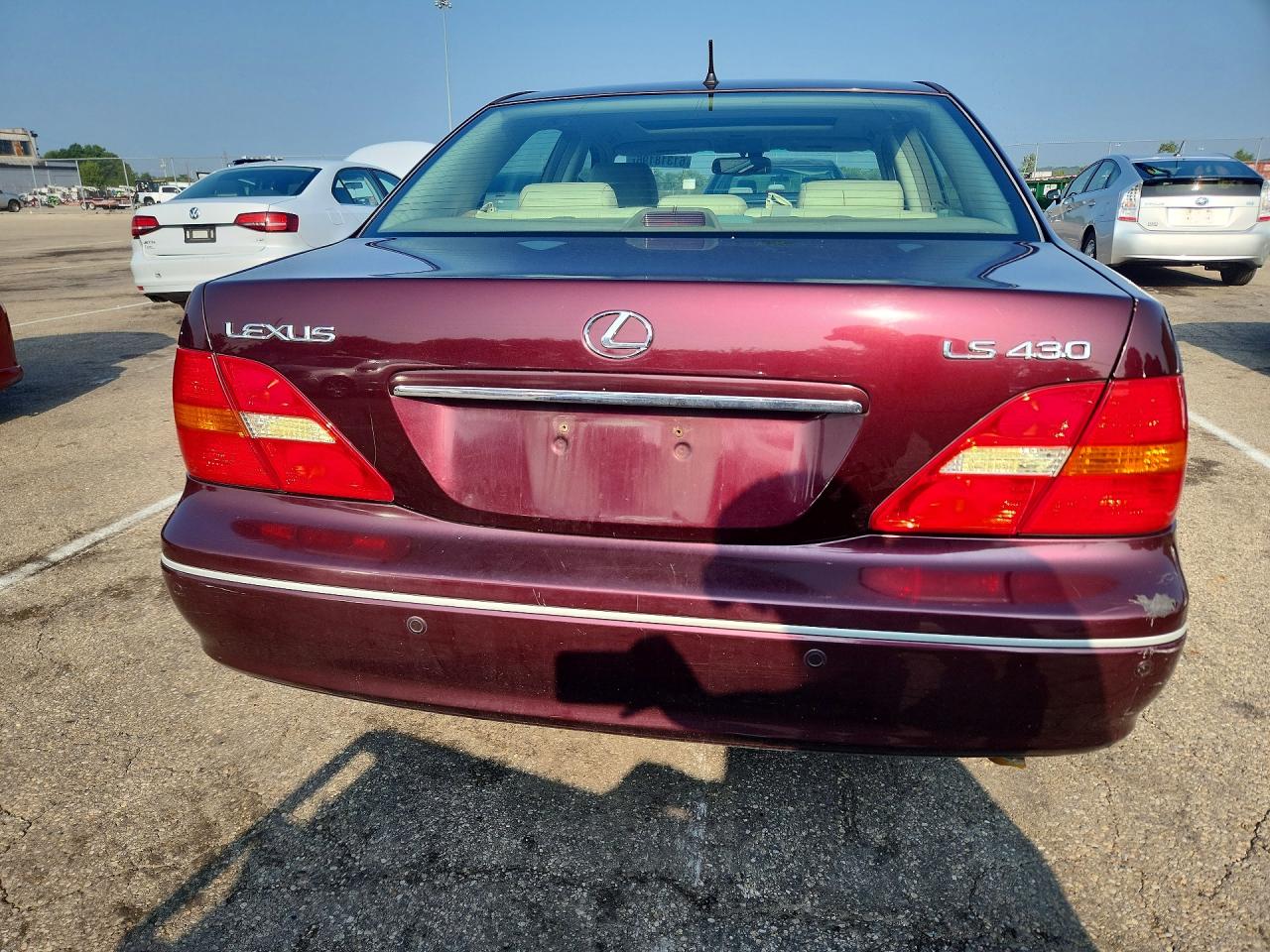 2003 Lexus Ls 430 Burgundy vin: JTHBN30F430118085