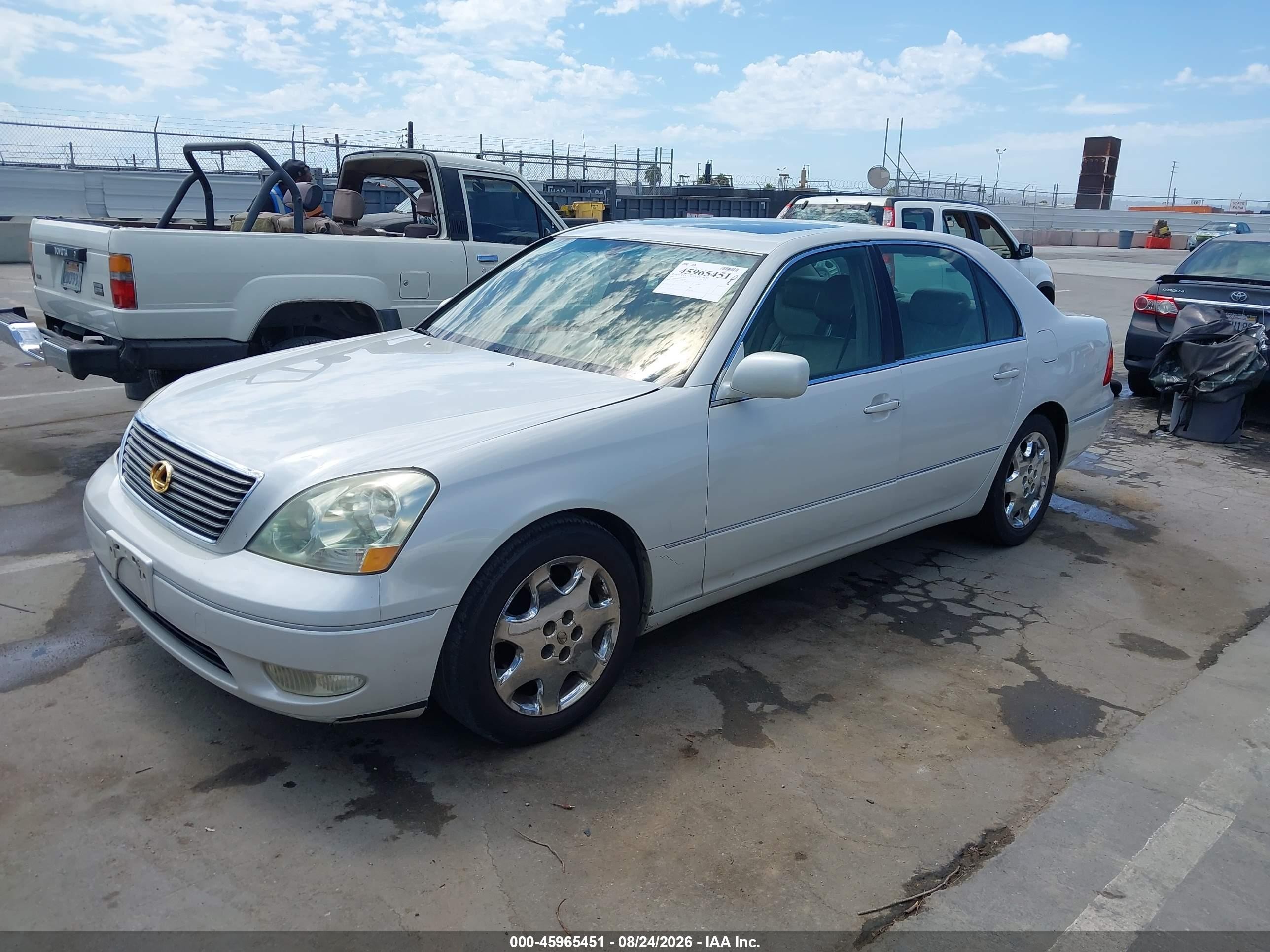 2001 Lexus Ls 430 White vin: JTHBN30F510021104