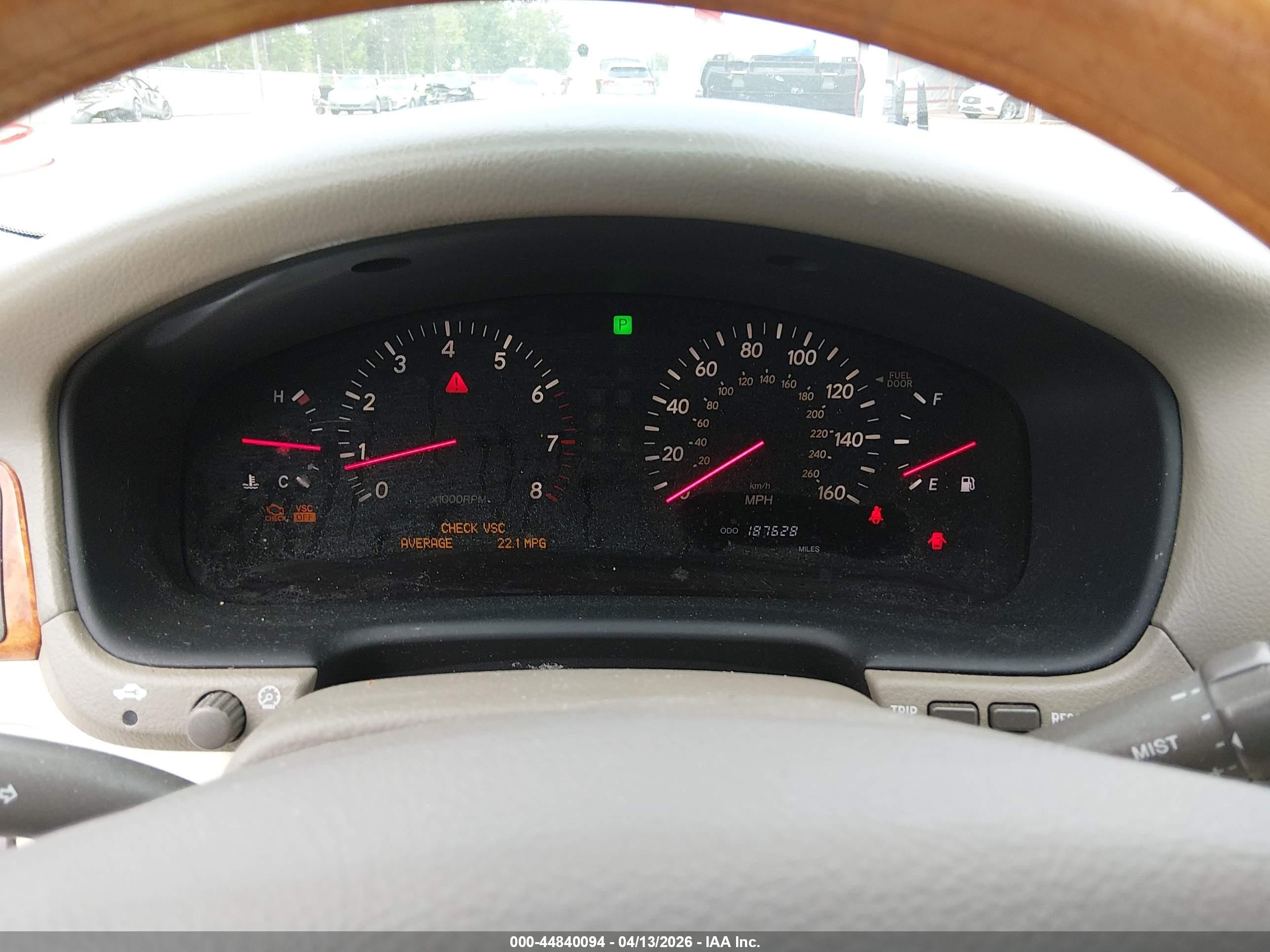 2003 Lexus Ls 430   White vin: JTHBN30F530119374