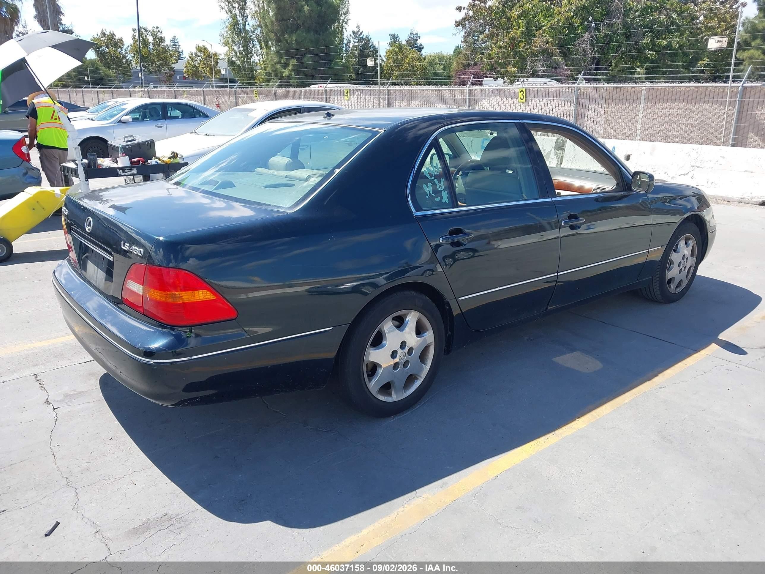 2001 Lexus Ls 430 Зеленый vin: JTHBN30F610019264